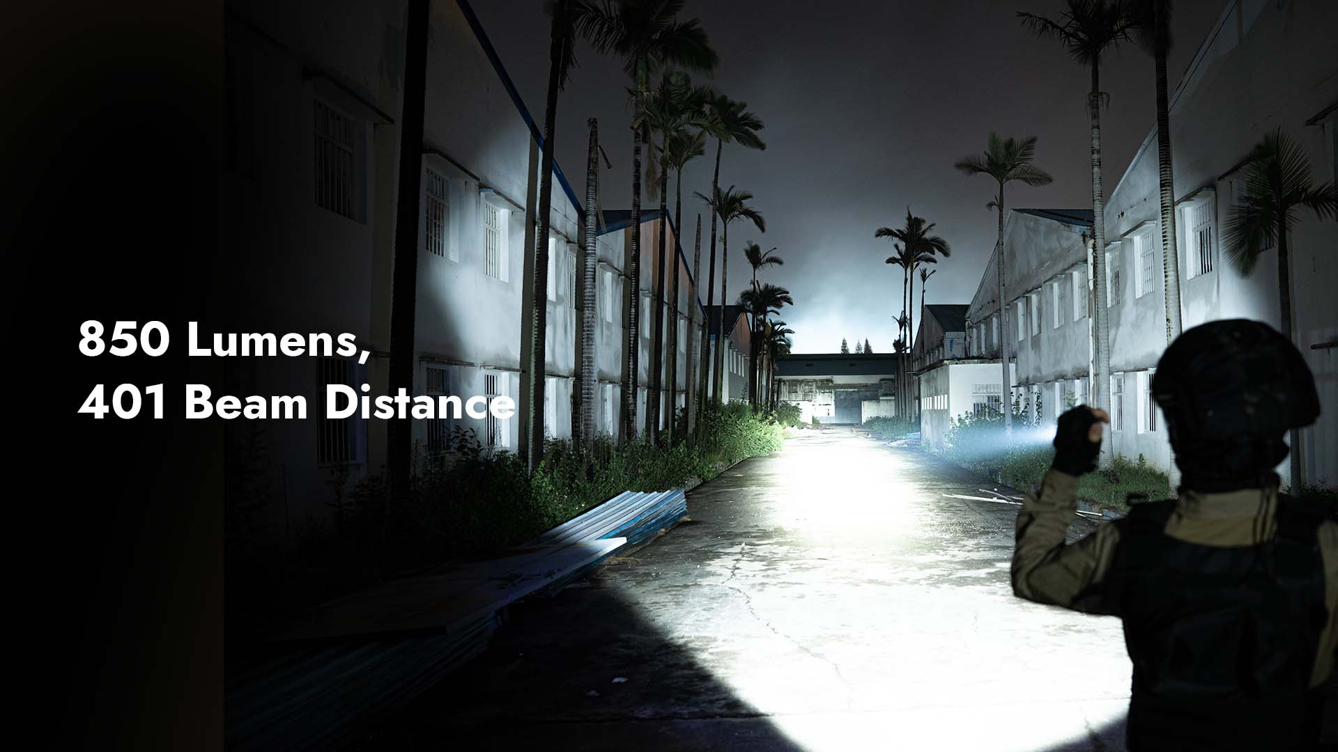 Wuben T4 戰術／執勤手電筒