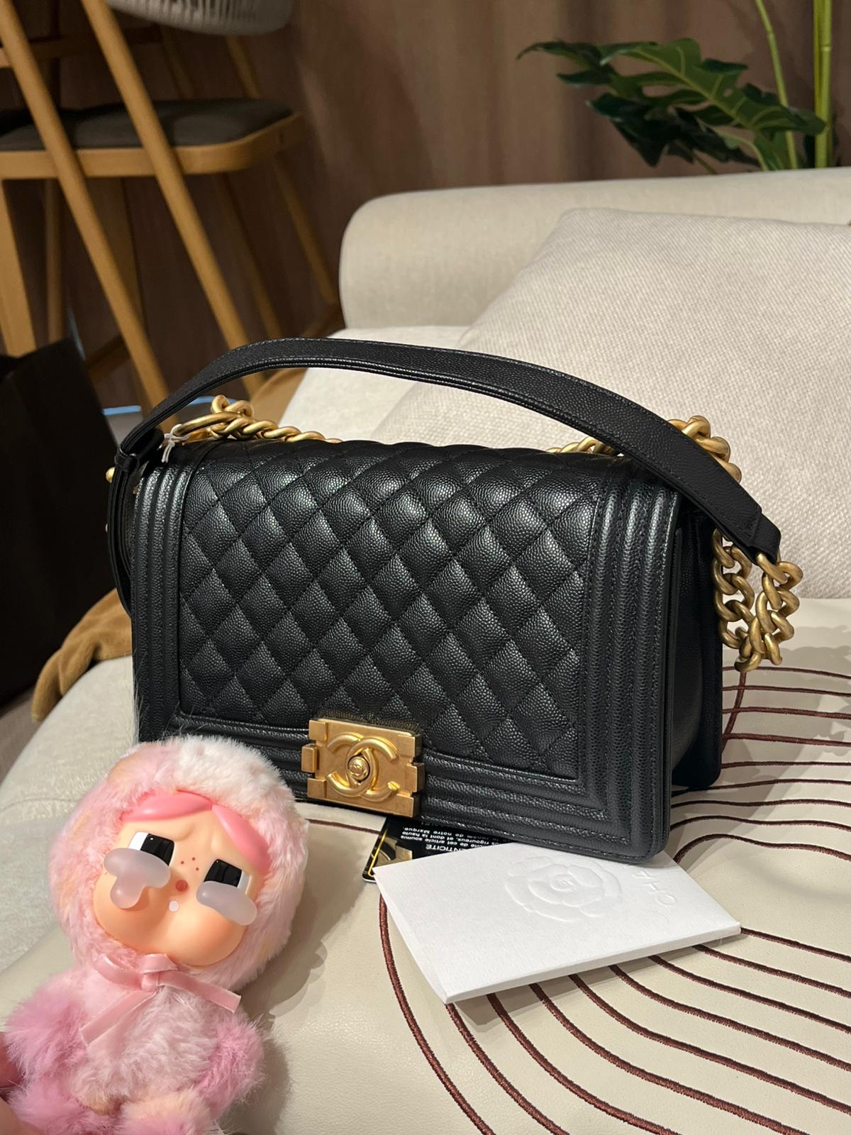 Chanel boy 25cm A67086 黑色荔枝牛皮金扣 100%Authentic,Unused ✅專門店收據收據✅28CARD✅dust bag✅box