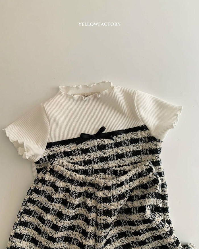 🇰🇷Yellowfactory tee