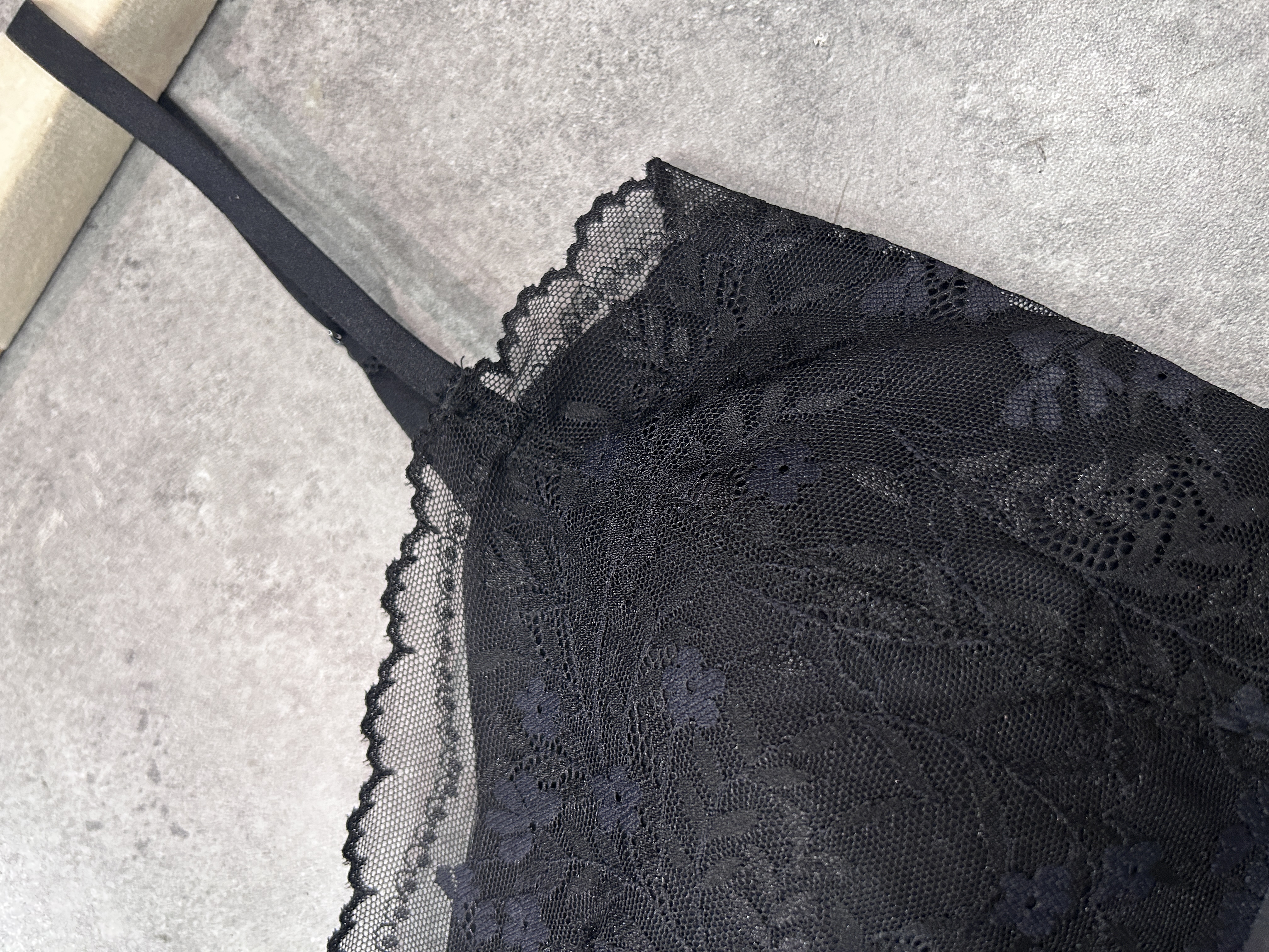 蕾絲平口吊帶背心