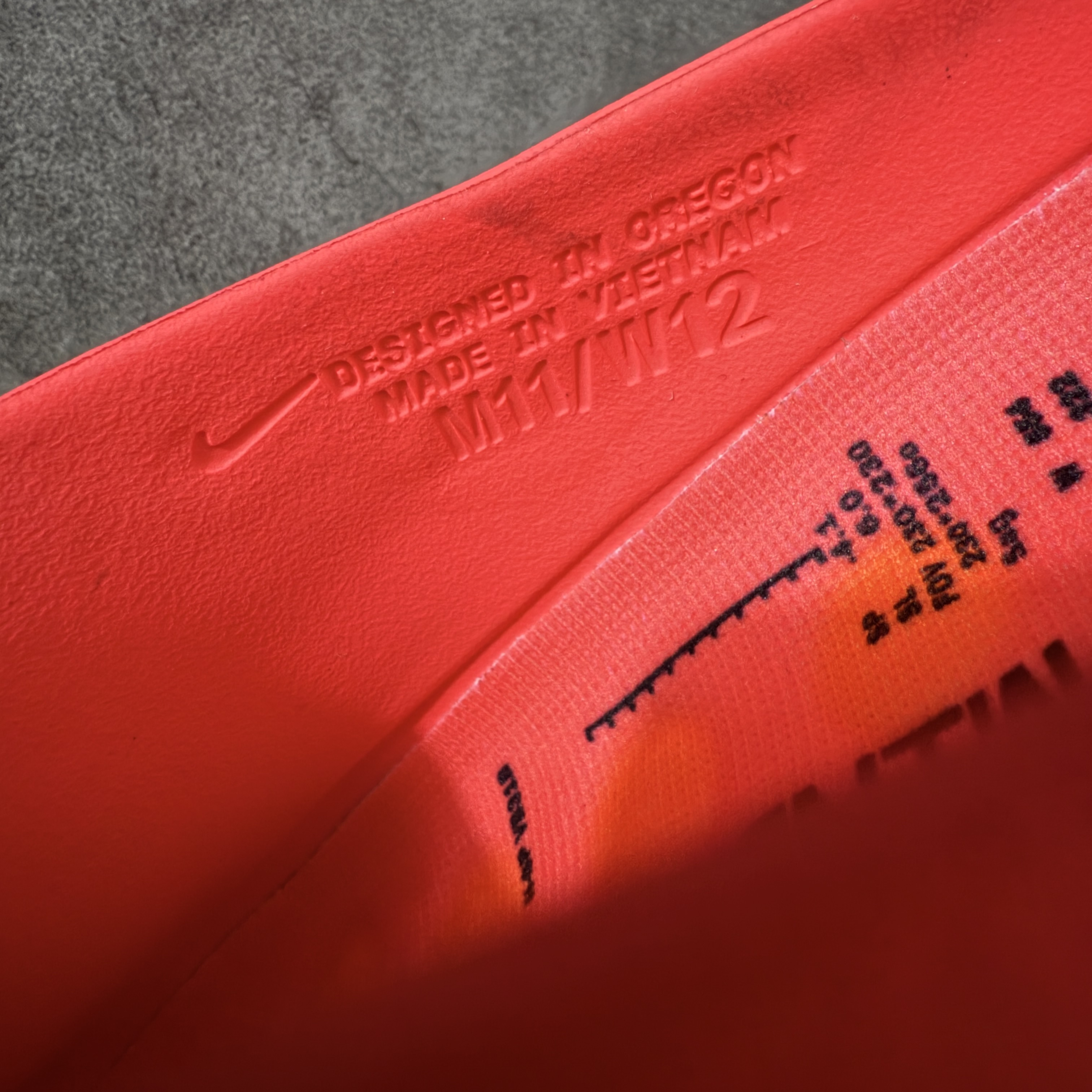 Nike Mind 001 Slide HQ4307-600