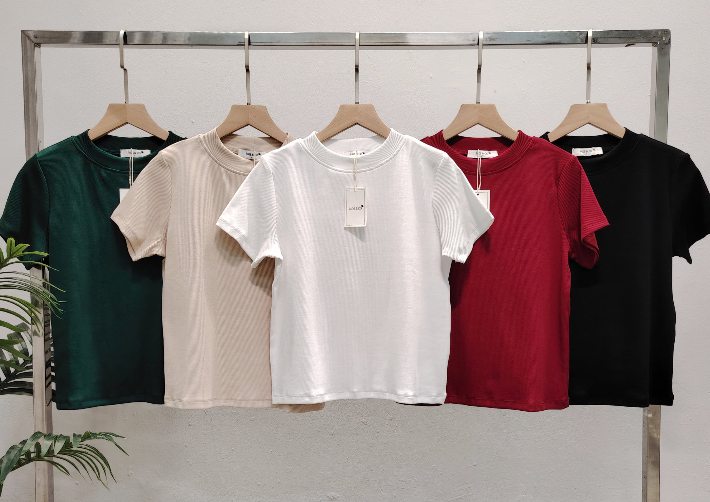 ED24804 Round Neck Woven Basic Tee