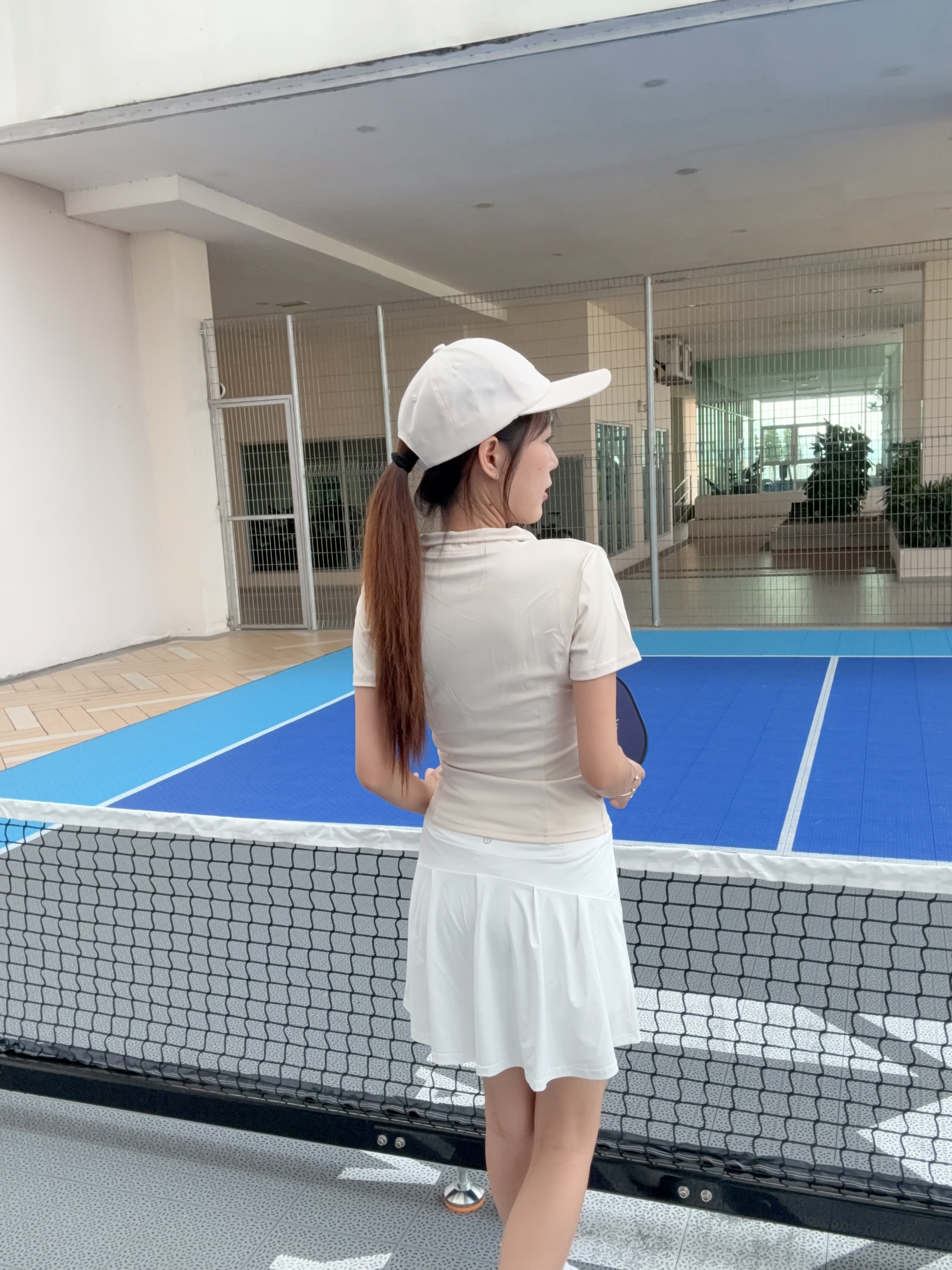 Lululemon运动风拉链修身短袖上衣 R3010