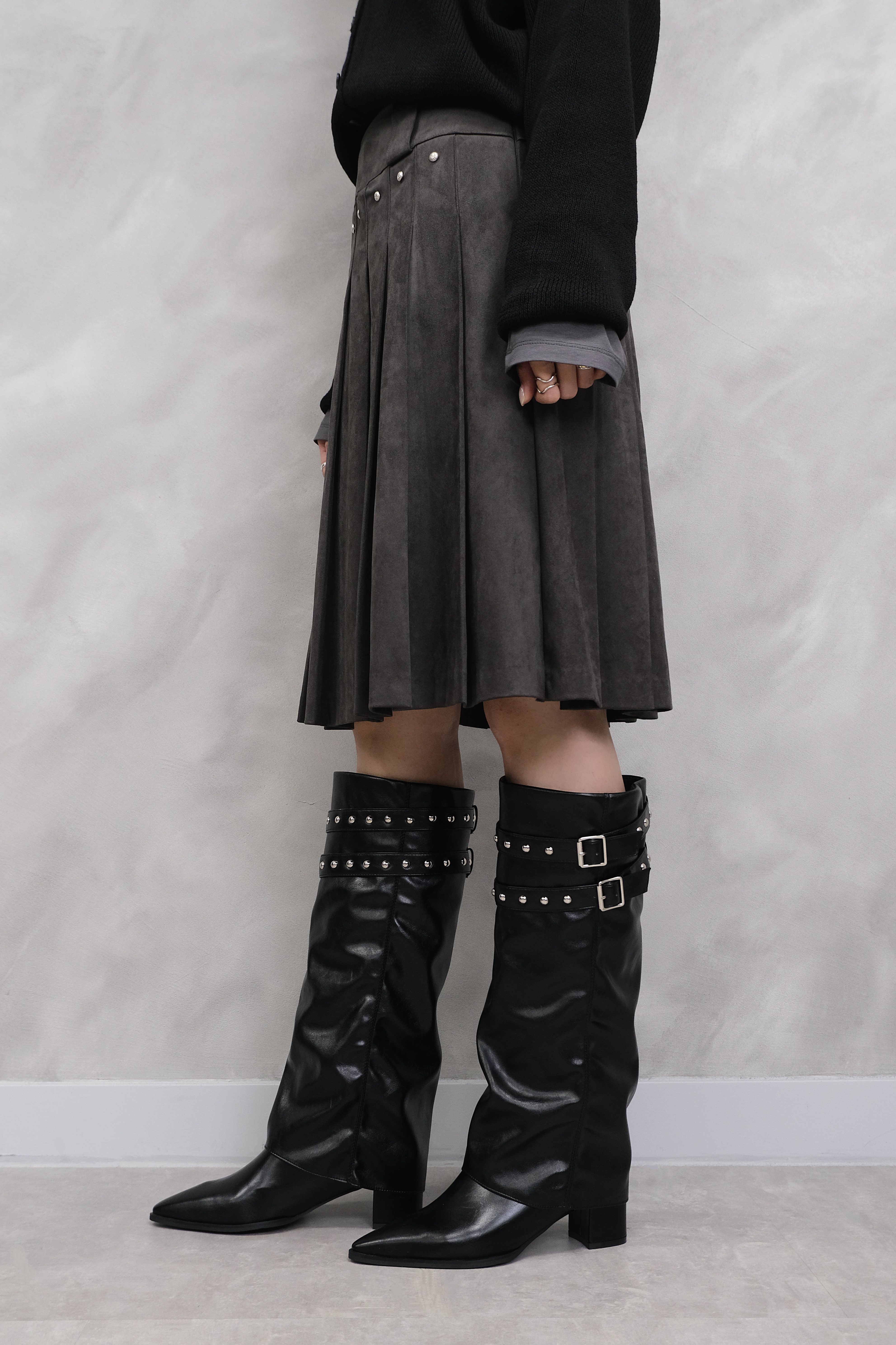 Studded pleated skirt #sk36
