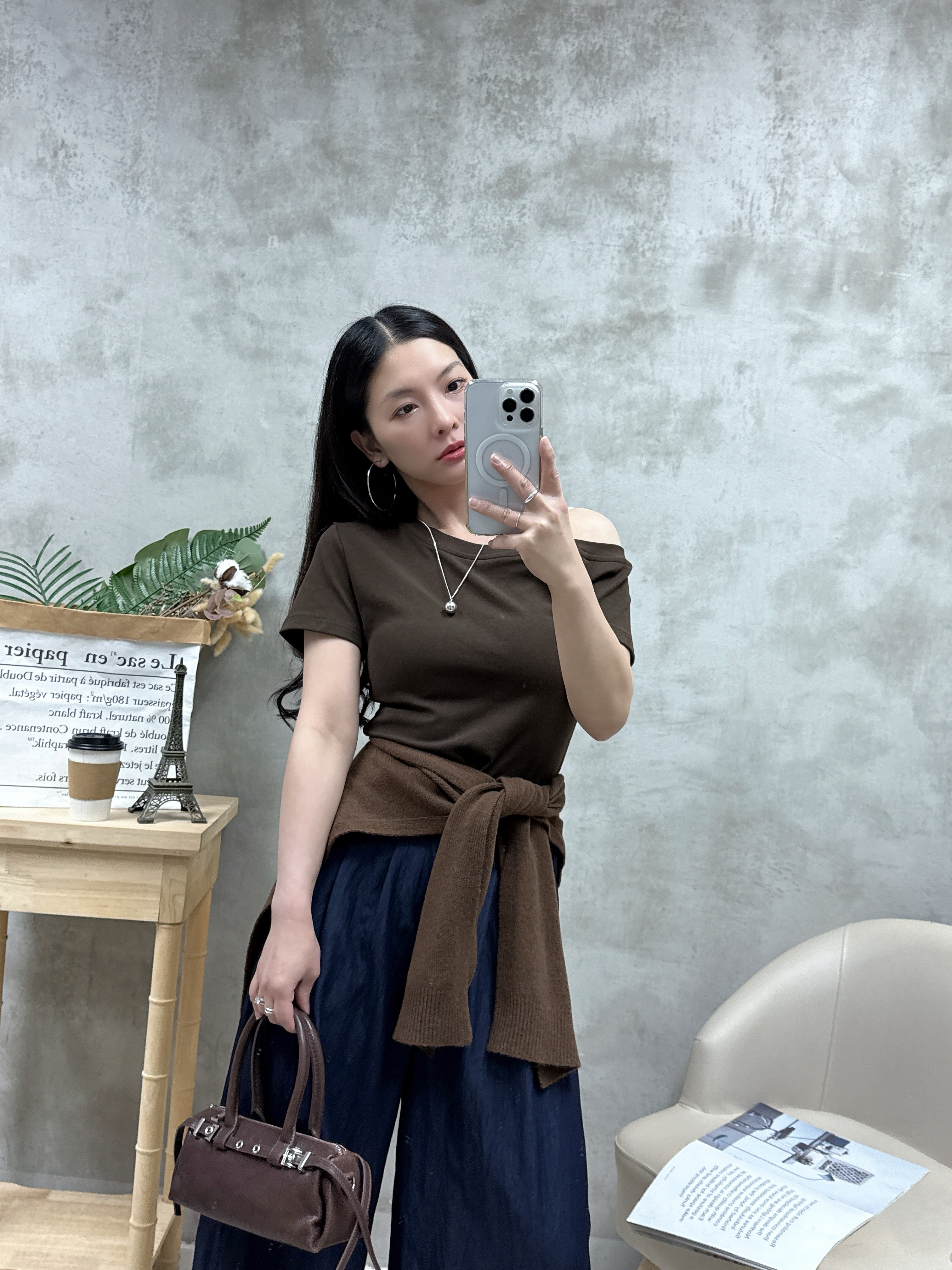 C10 恤衫棉打褶闊褲