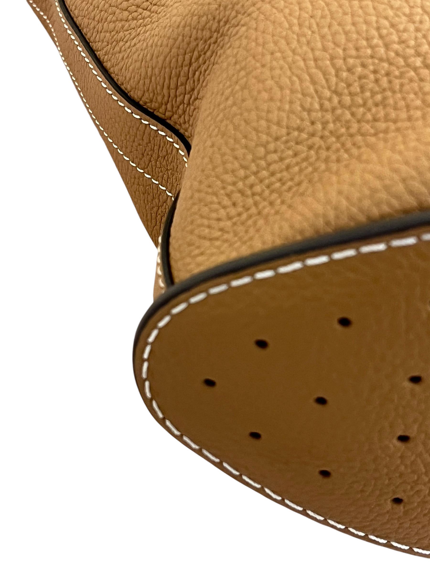Pre-Owned DELVAUX  Pin Daily Surpiqué / Product Code: 26051017