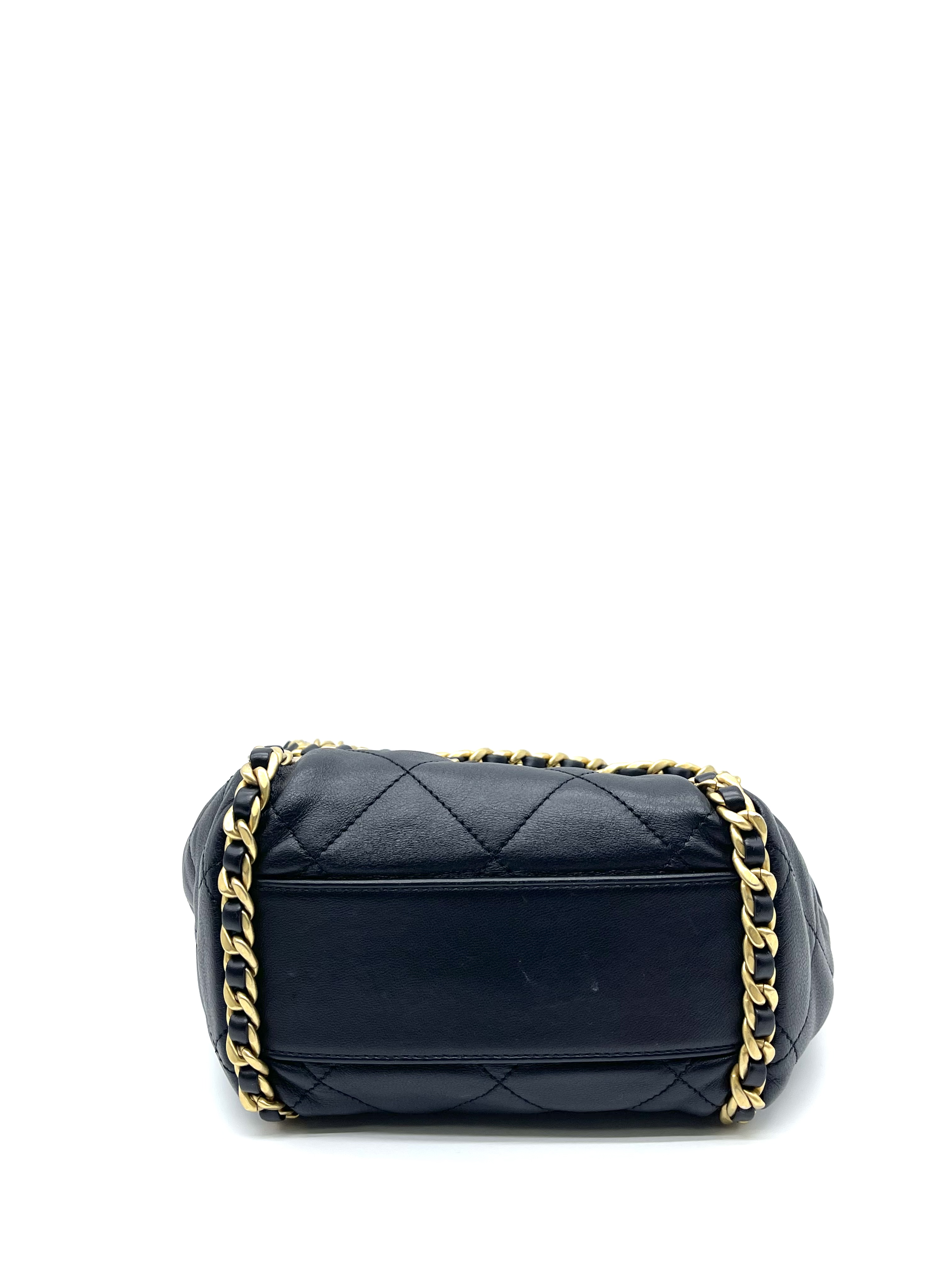 Pre-Owned CHANEL Bucket Bag / Product Code: 26050904
