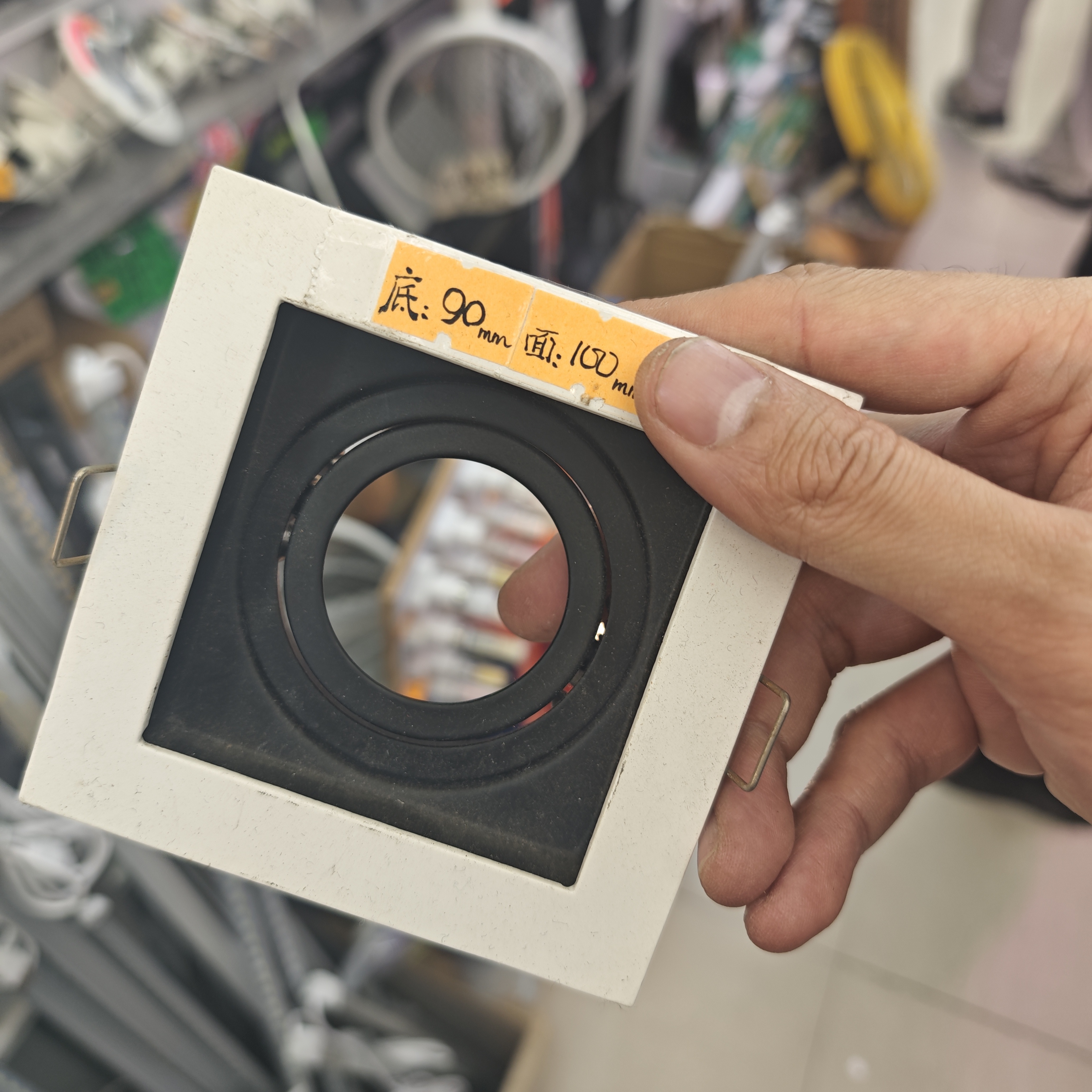 方形 黑白色 鴛鴦色  可調節角度千秋架  假天花用平板燈燈殼