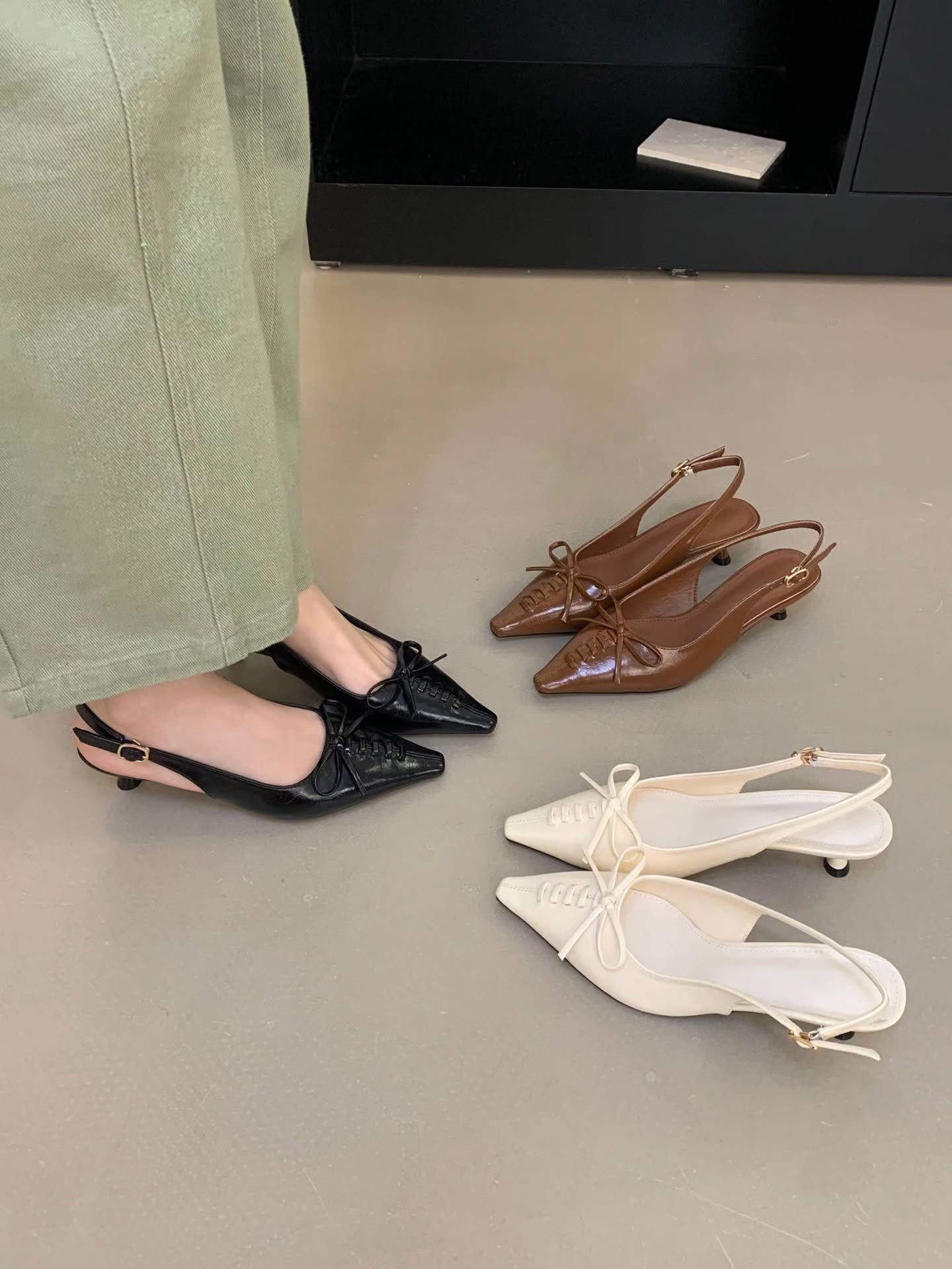 104 法式小众蝴蝶结尖头凉鞋 🇨🇳