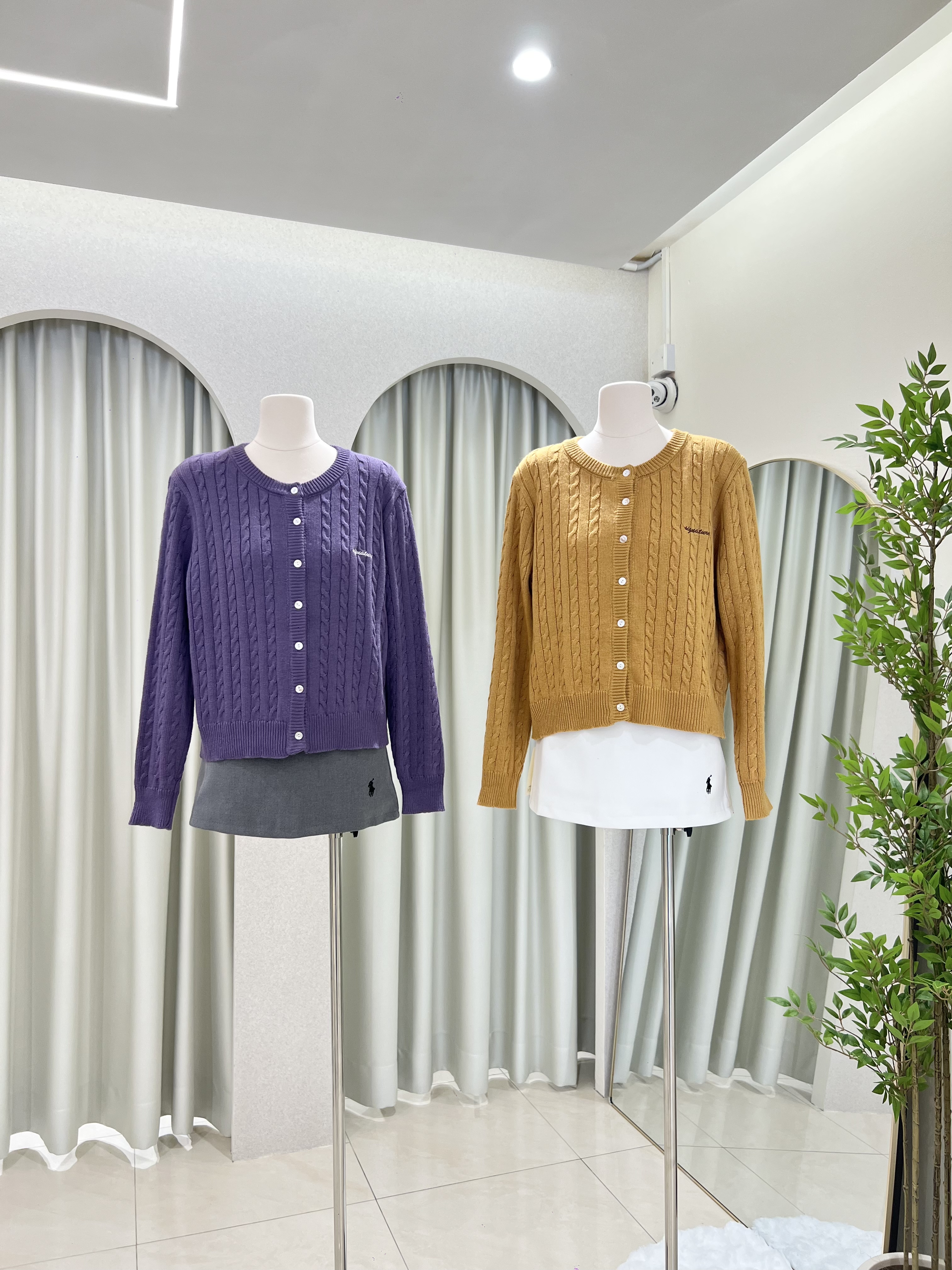 6886 高级感麻花针织长袖