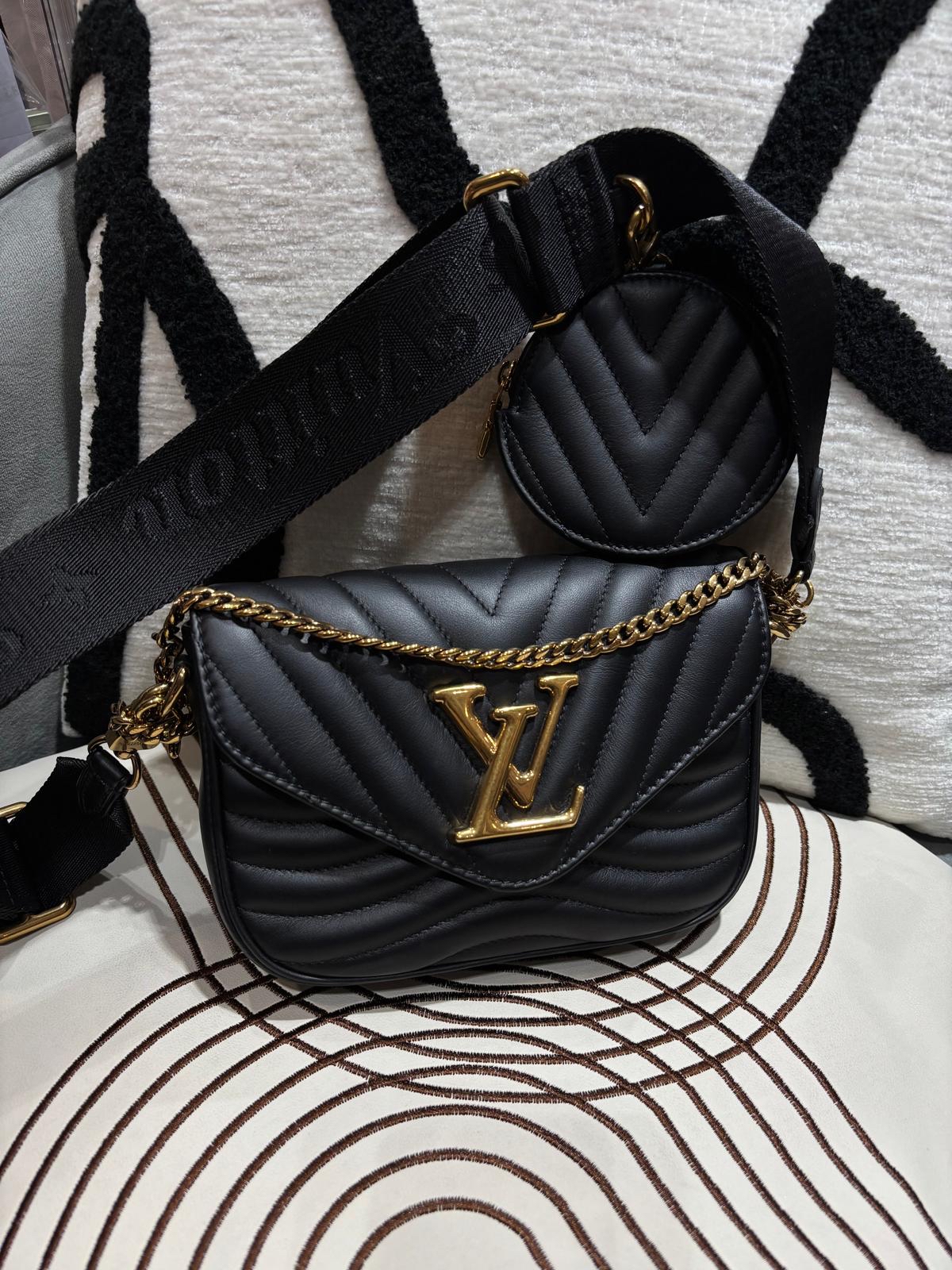 Lv New Wave Multi-Pochette Shoulder Bag M56461,calfskin,100%Authentic, 98%New ✅NHF✅Coin Case ✅Dust bag✅Box