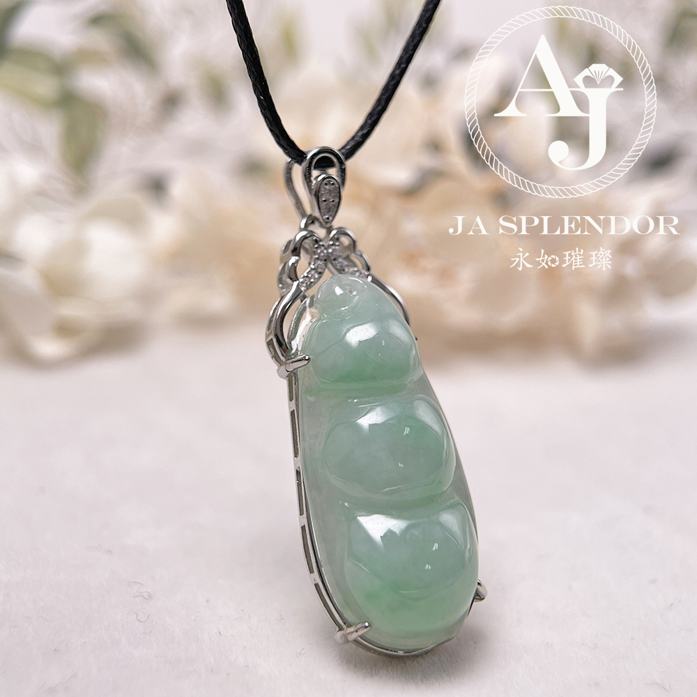 JNS-65 天然翡翠A玉 膠潤細糯化白底青四季平安福豆吊墜
