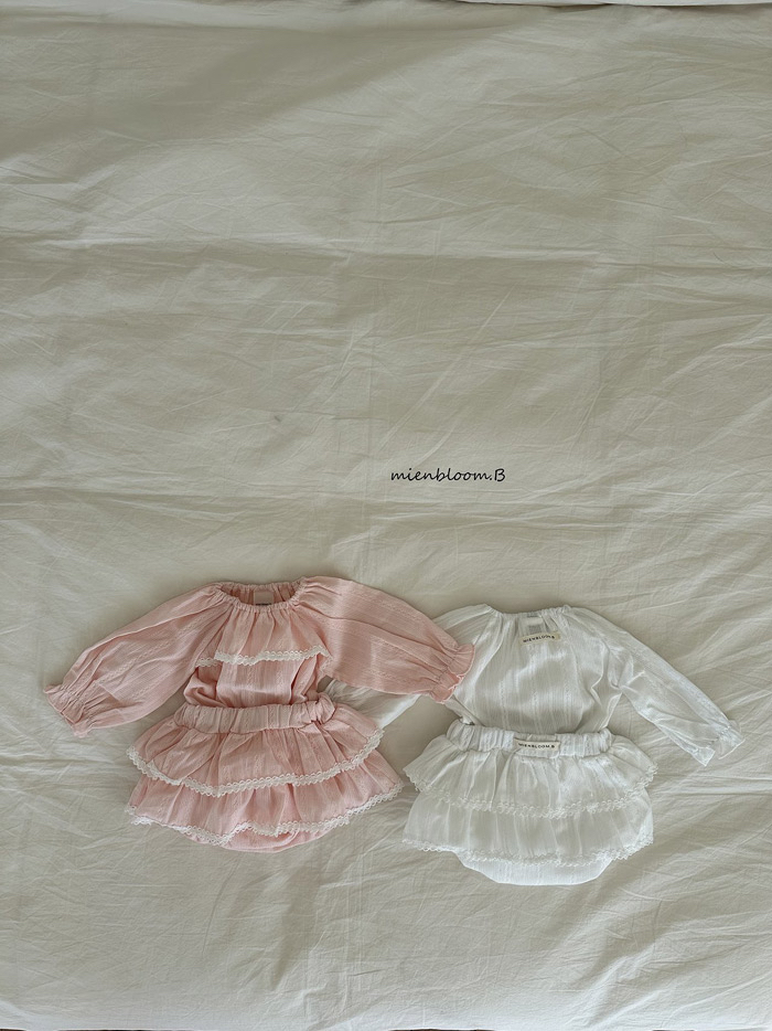 🇰🇷mienbloomb blouse