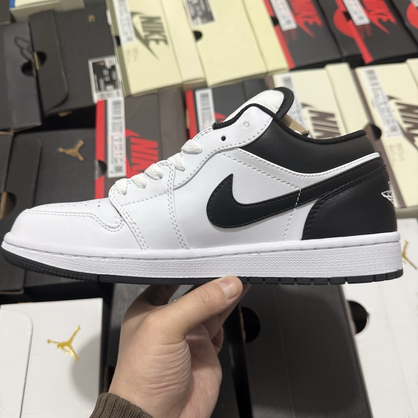 Nike Air Jordan 1 Low 'Black Fire Red' 553558-060 
