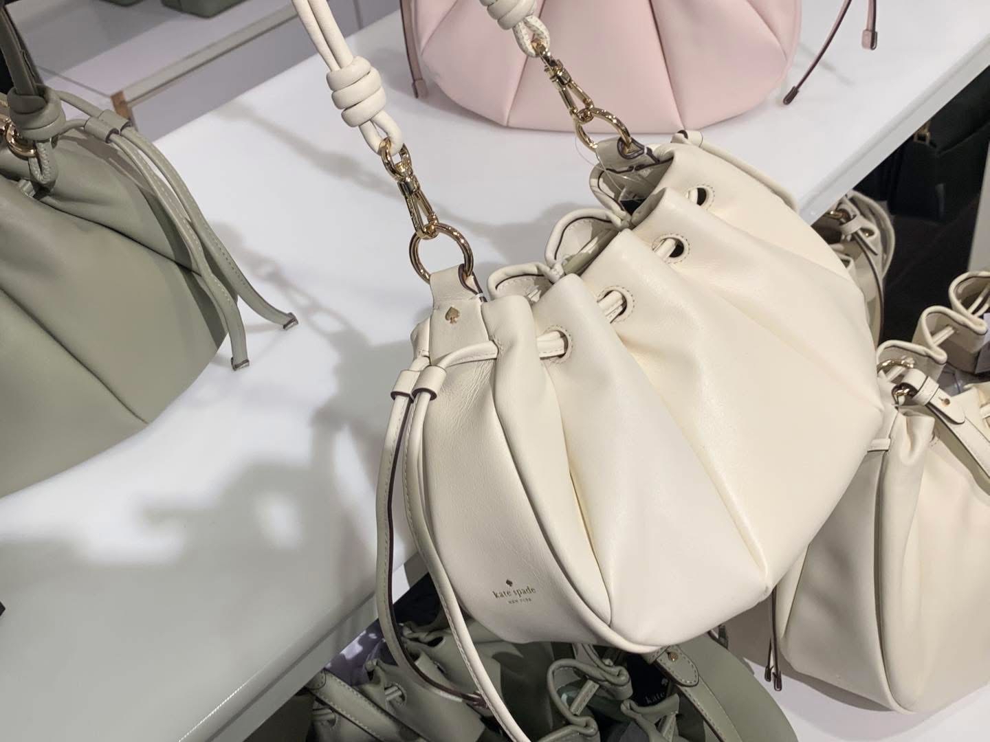 ✈️🇺🇸🇨🇦輕巧可兩用嘅Kate Spade ♠️ 真皮手袋👜現貨💞💞💞