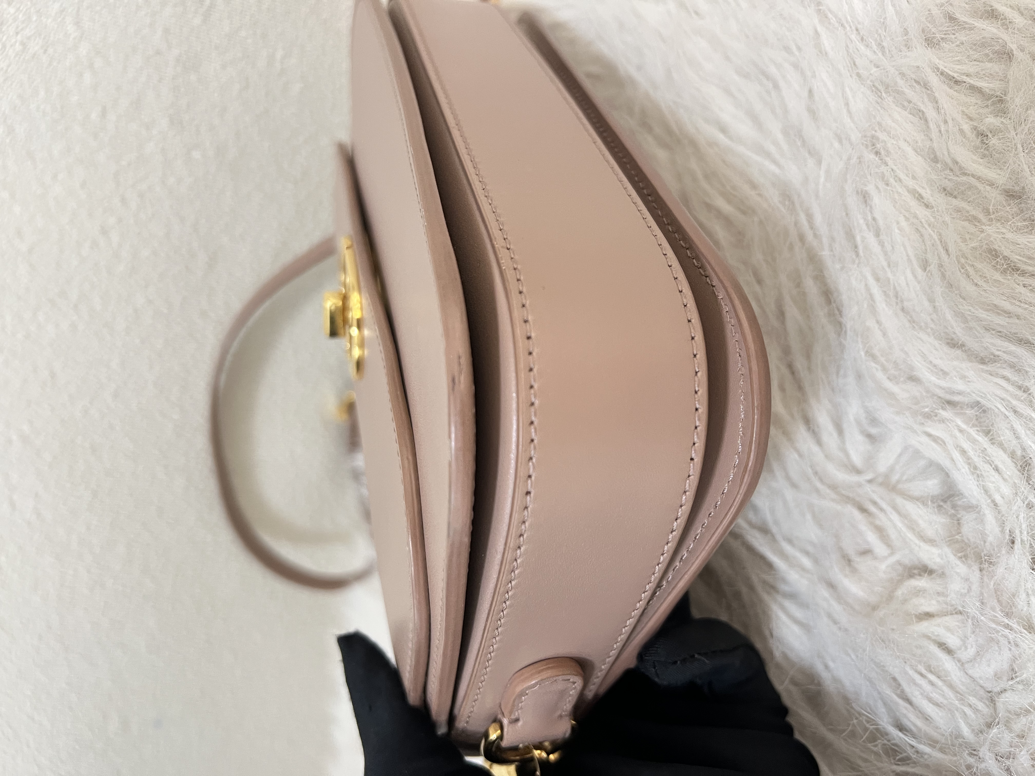 Pre-owned Christian Dior Small 30 Montaigne Avenue Bag/ Product Code: 26022005