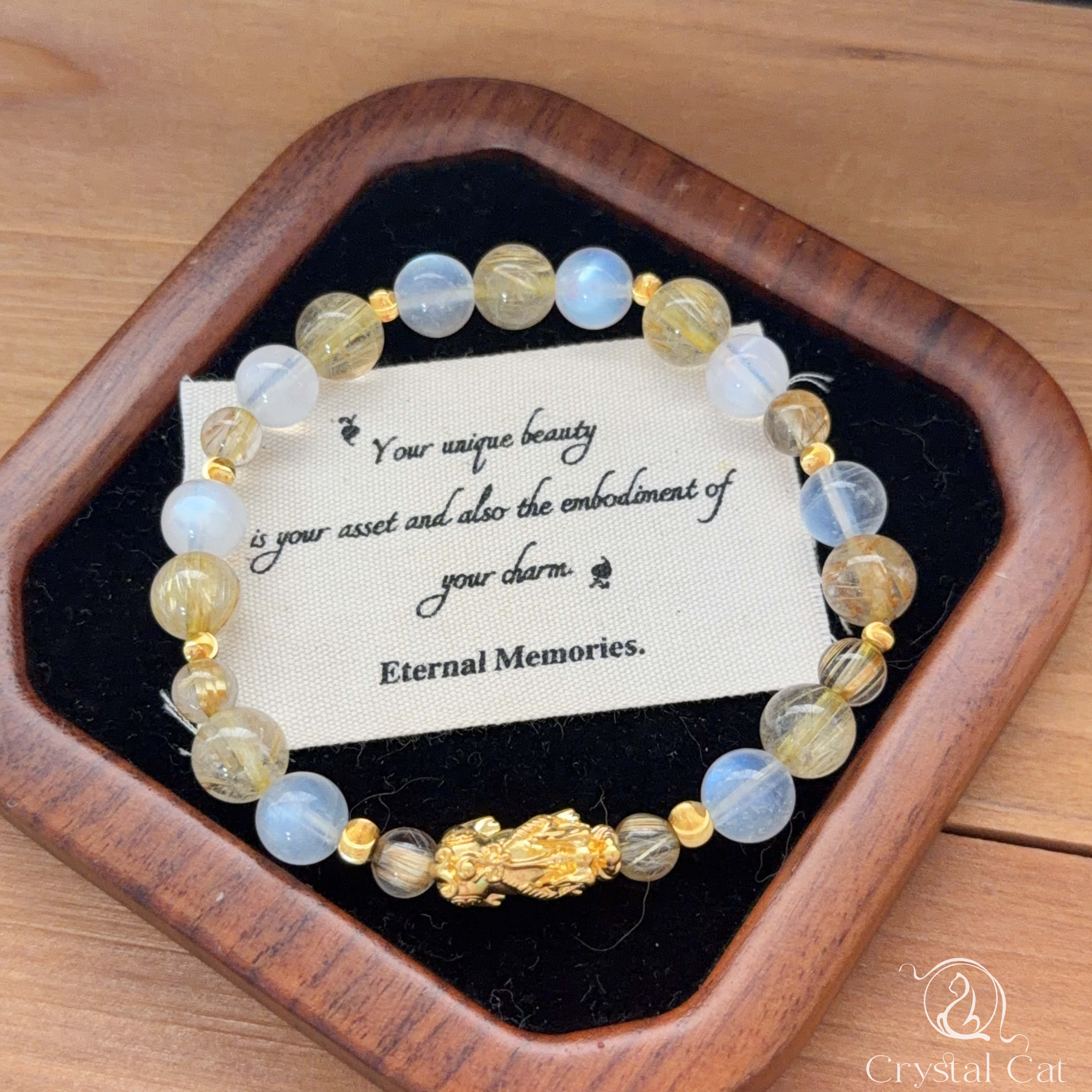 999硬金貔貅+硬金金珠襯金髮晶&月亮石手串