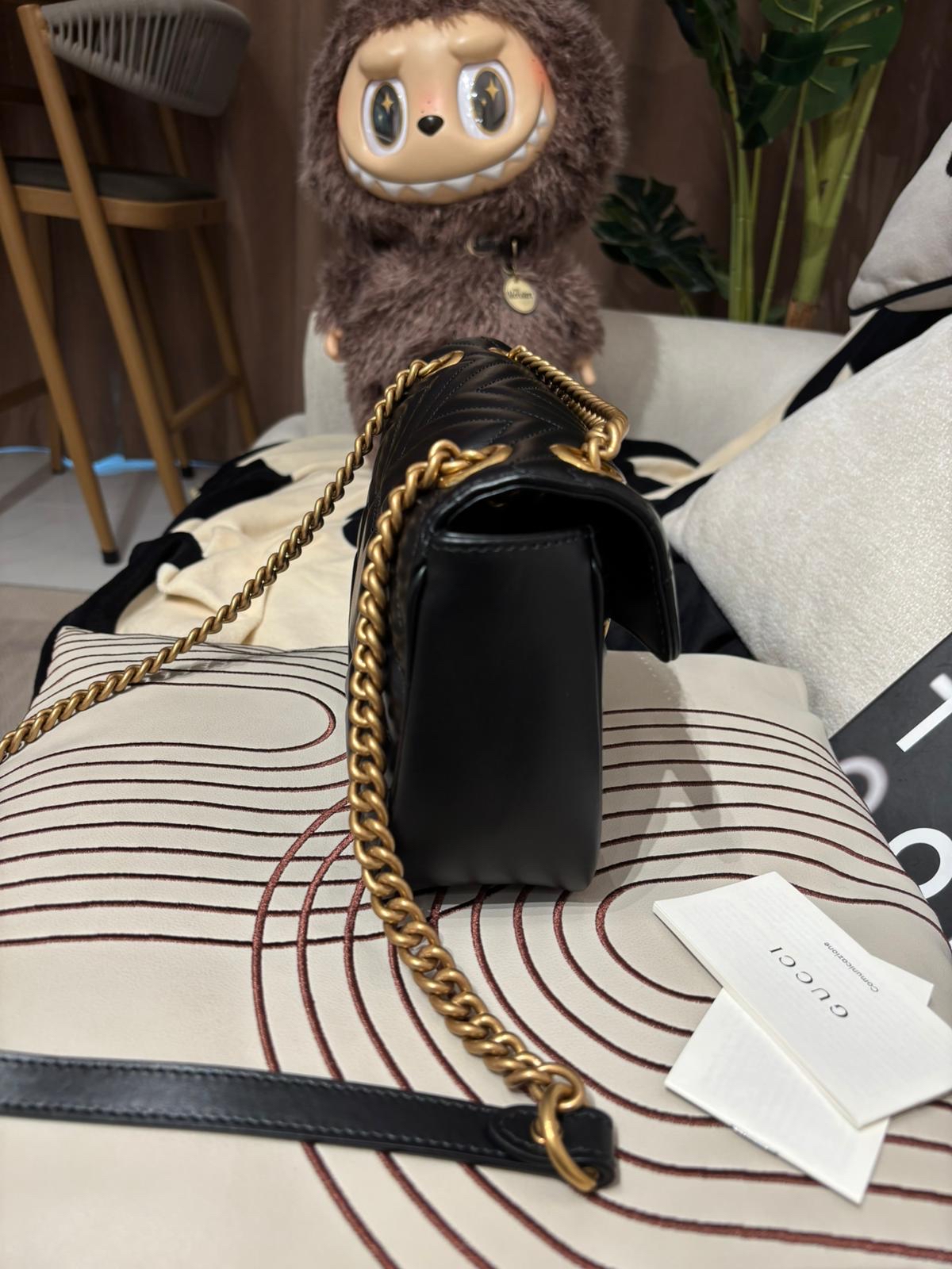 Gucci GG Marmont Shoulder Bag 100%Authentic, 99%New ✅Booklet ✅Dust bag