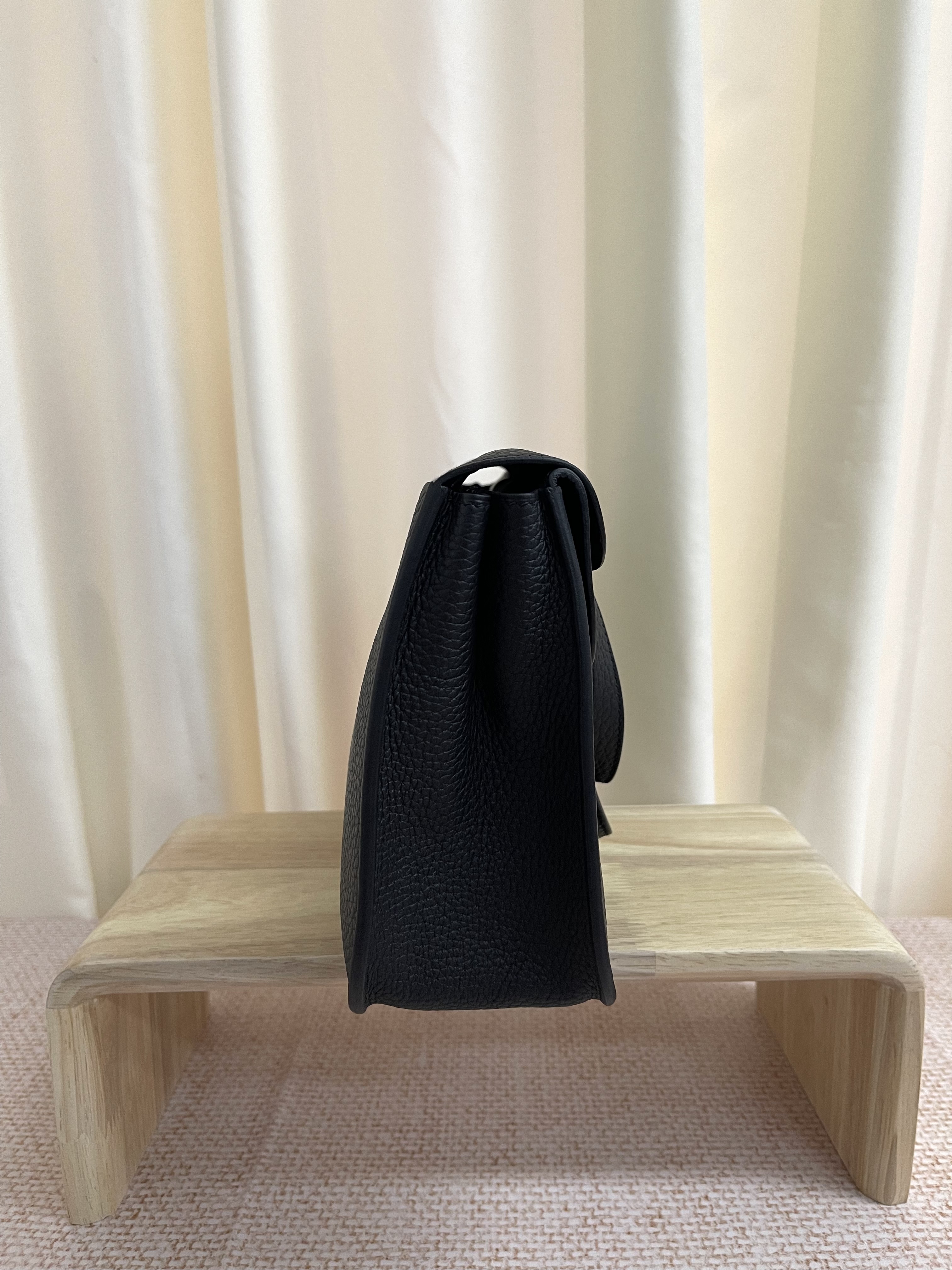 Pre-owned Hermes Halzan / Stamp B/ Product Code: 26021114