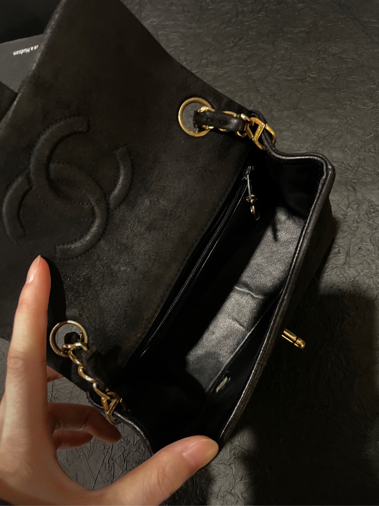 【預訂貨品】Chanel 中古絨面方胖子 