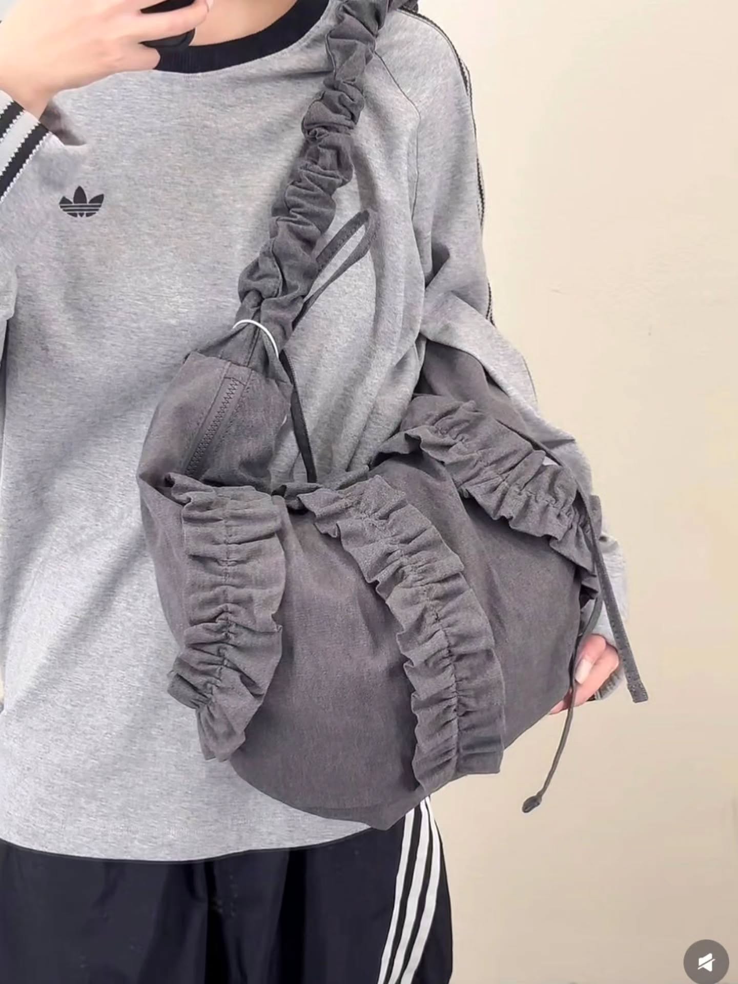 🖤三叶草 云朵包 🇭🇰