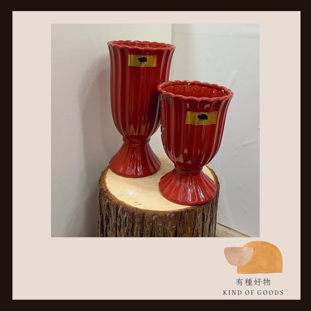 吉祥紅釉高腳花瓶（矮）