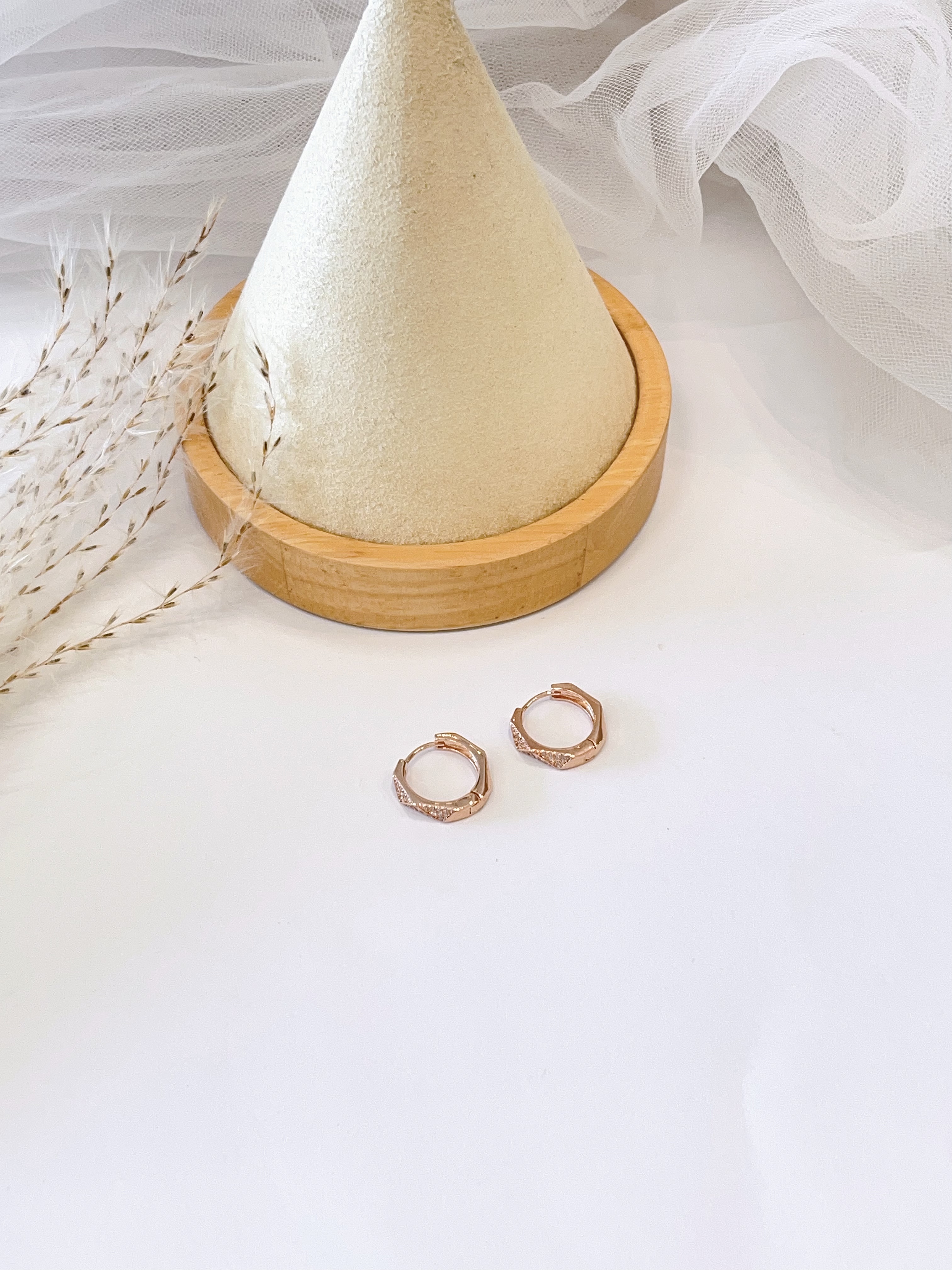 菱形镶钻耳扣耳环