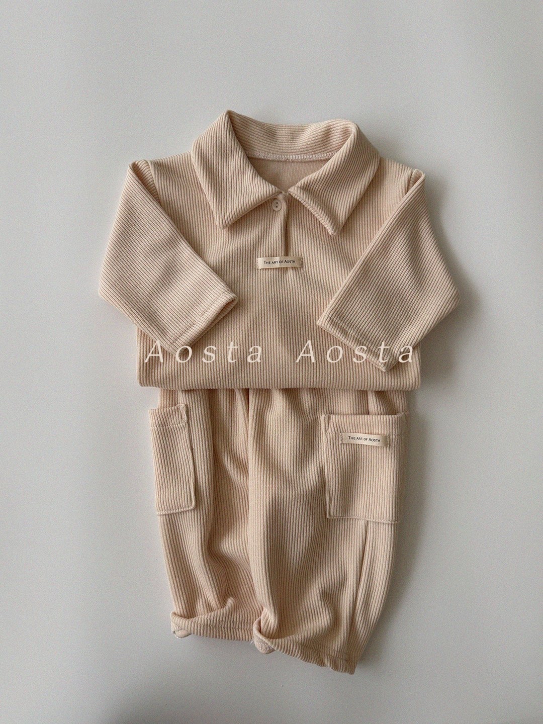 Aosta | [Mulmul Collar T]