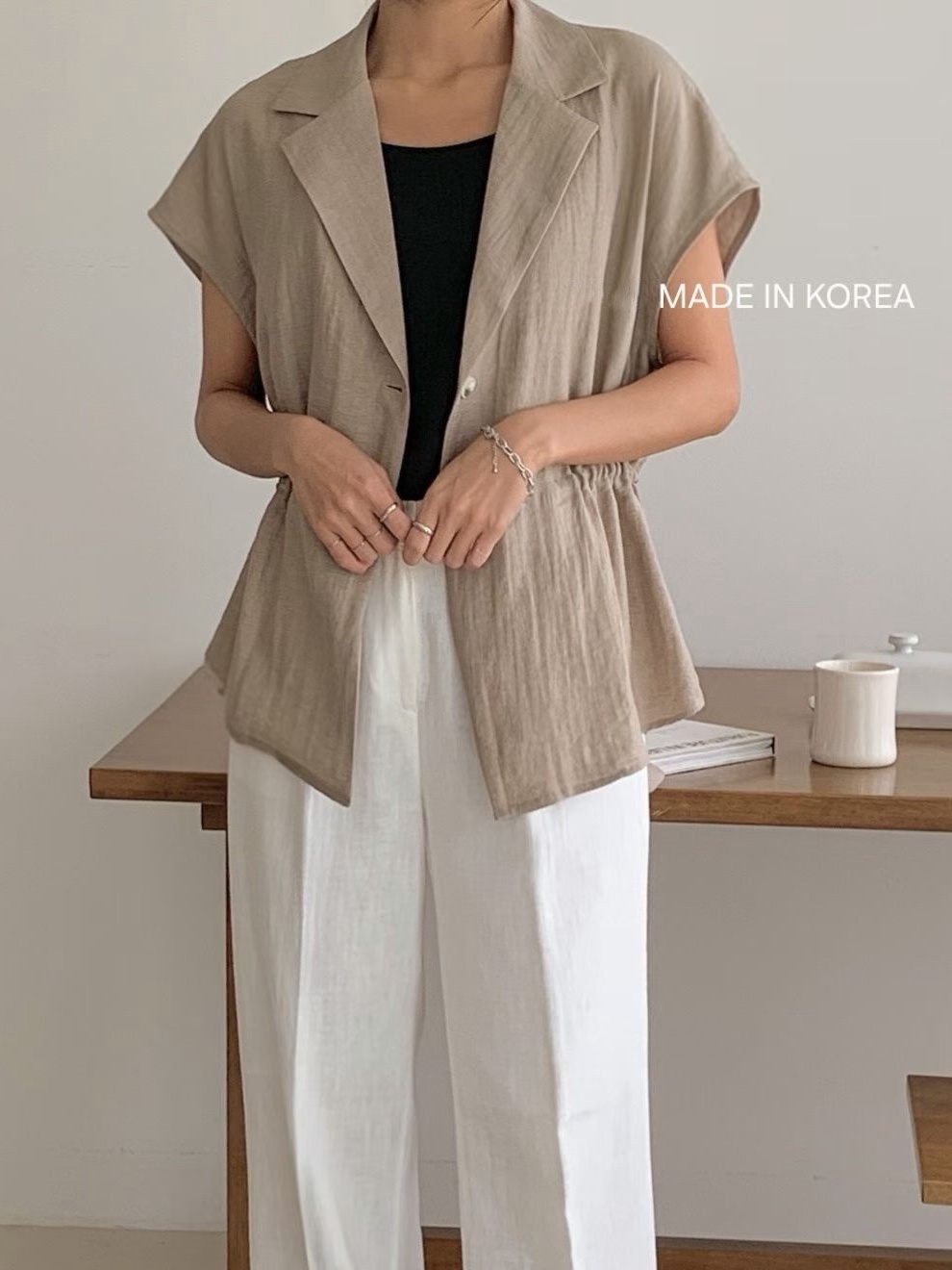 G6271 韓國🇰🇷薄料修腰外套仔