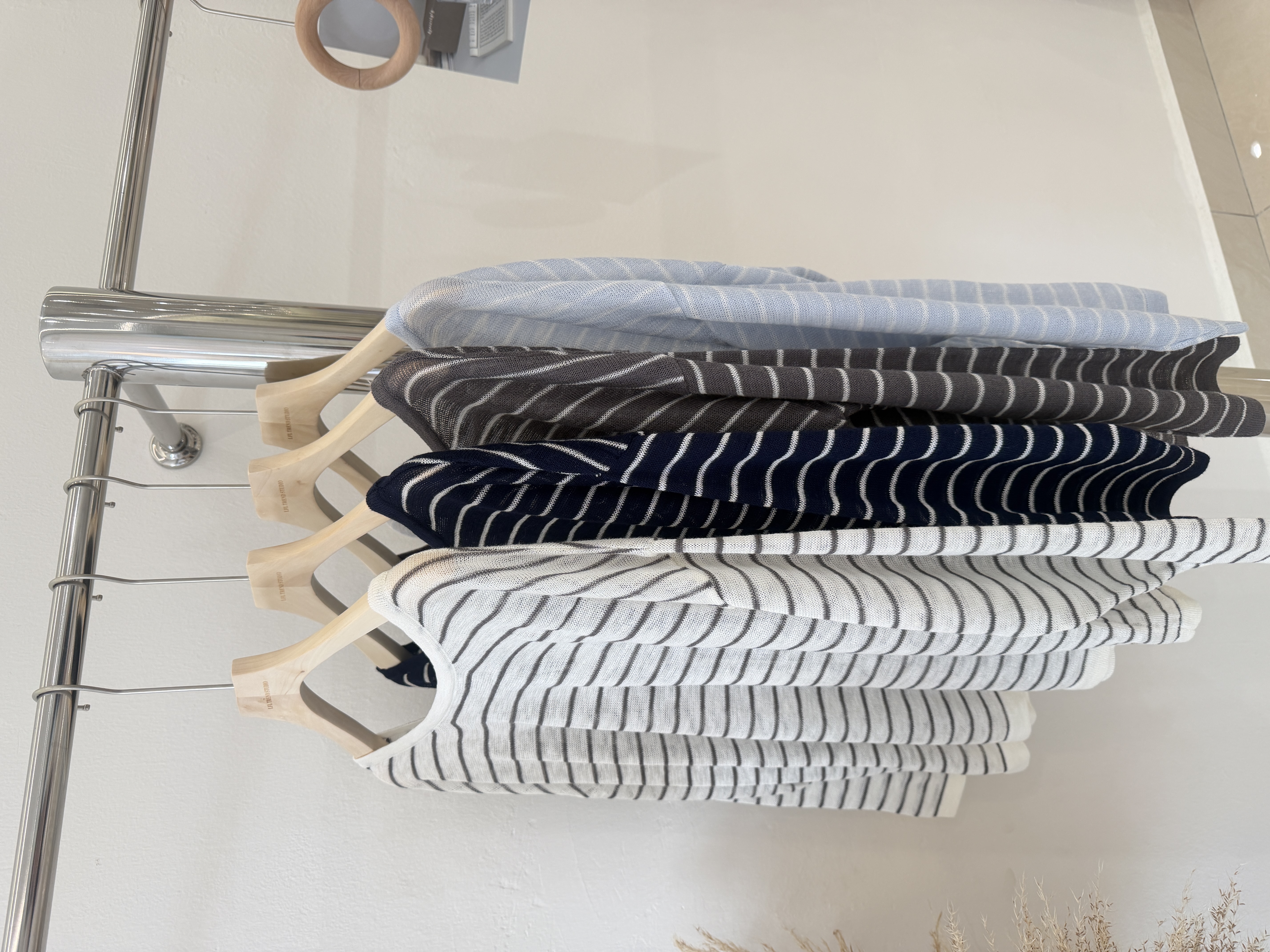 6367 韩系宽松条纹长袖