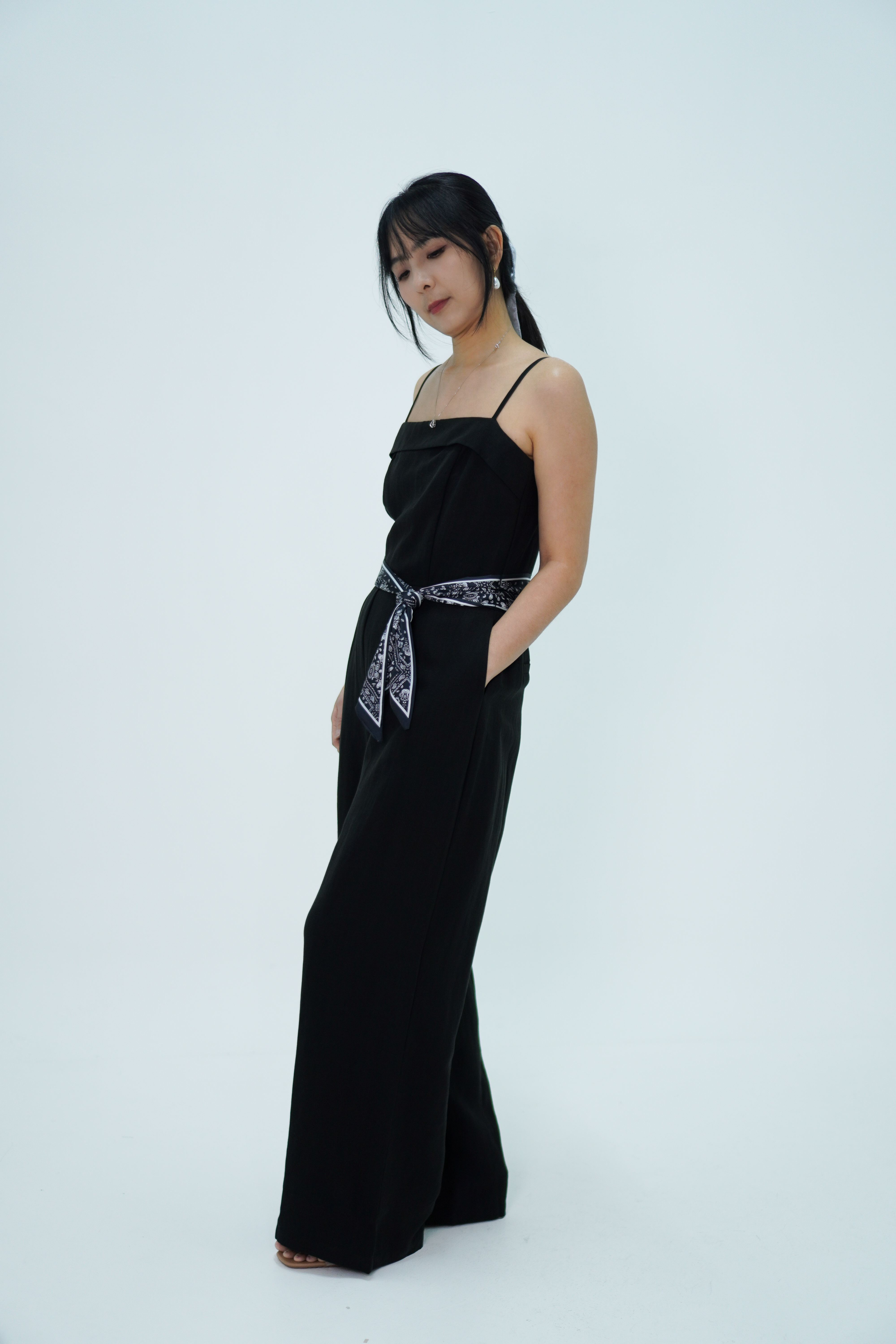 棉麻吊带连体裤