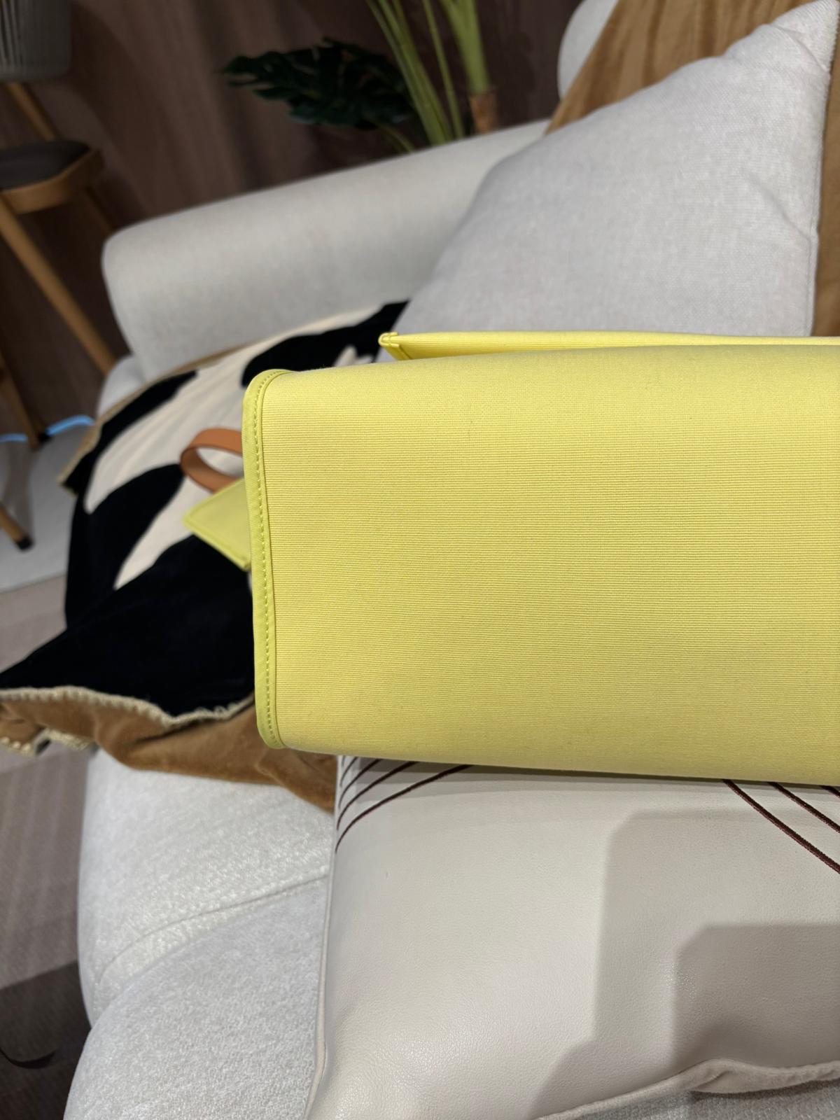 Hermes Herbag 39, 100%Authentic,98%new ✅key lockpad✅dust bag