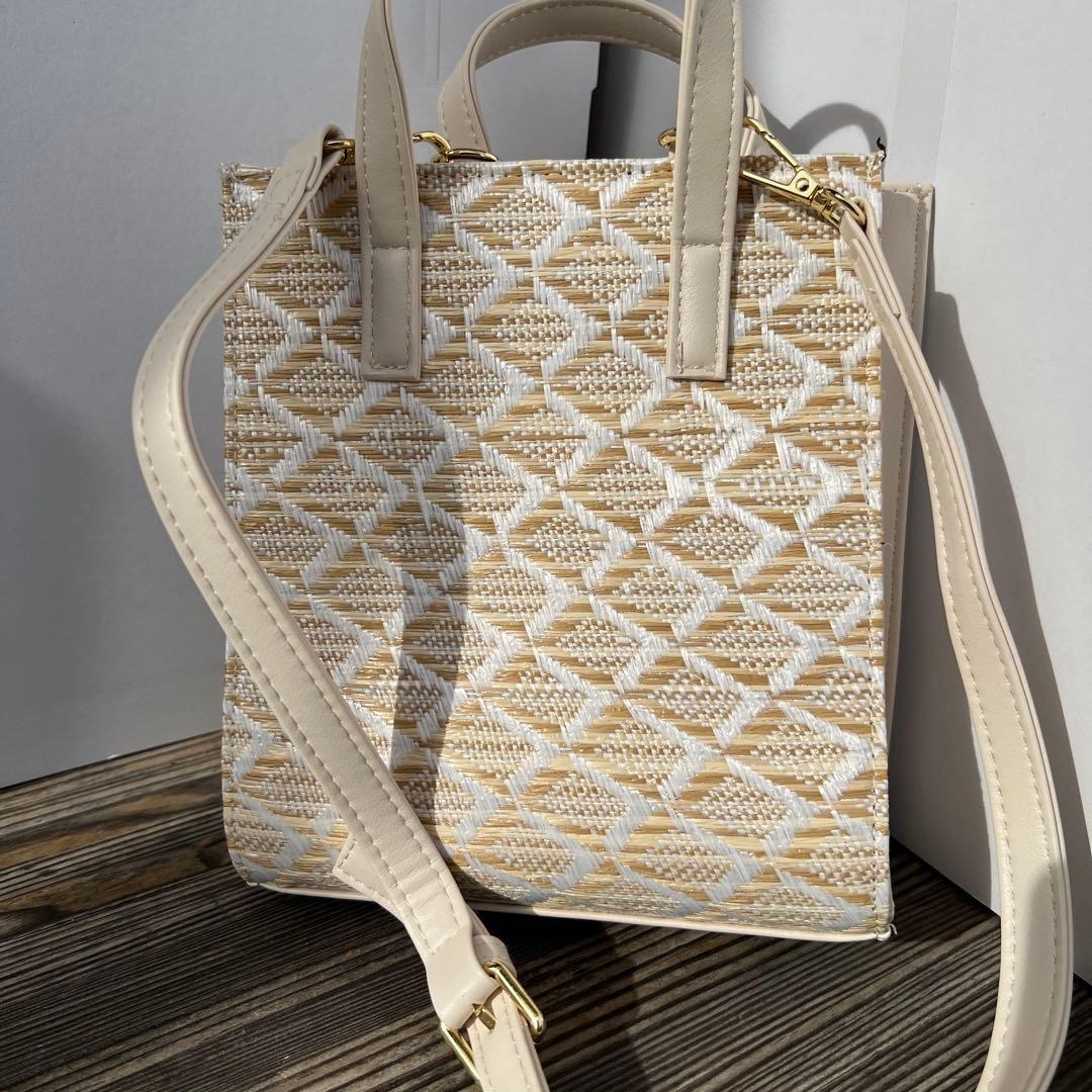 即時下架 - 清庫存🌈A129 - 日本 DIOR 贈品 琴譜型手袋仔