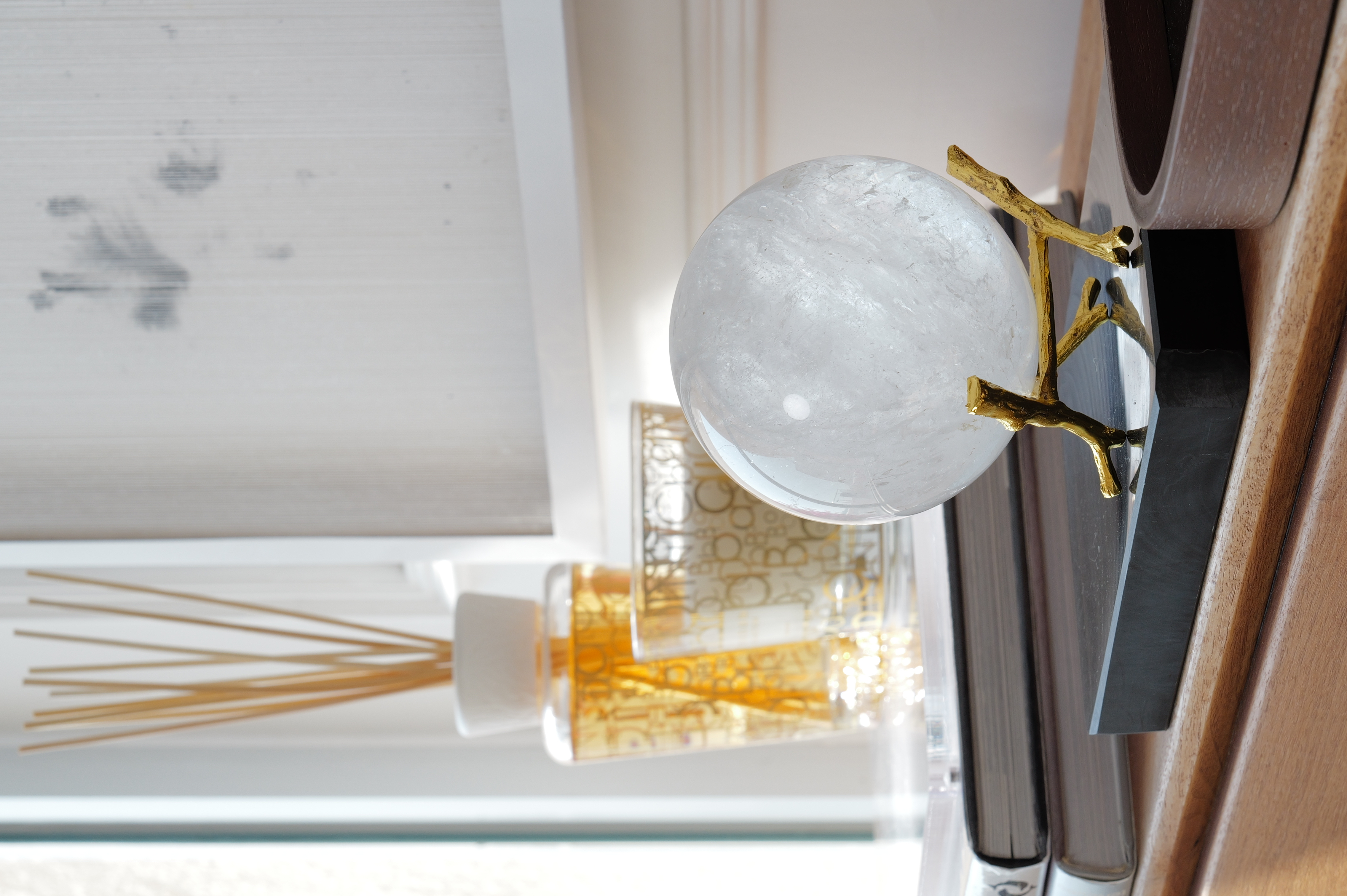  ༒9.15cm 1.1Kg+白水晶球༒ CQOO65C6TG1JJA-RA10*5TF