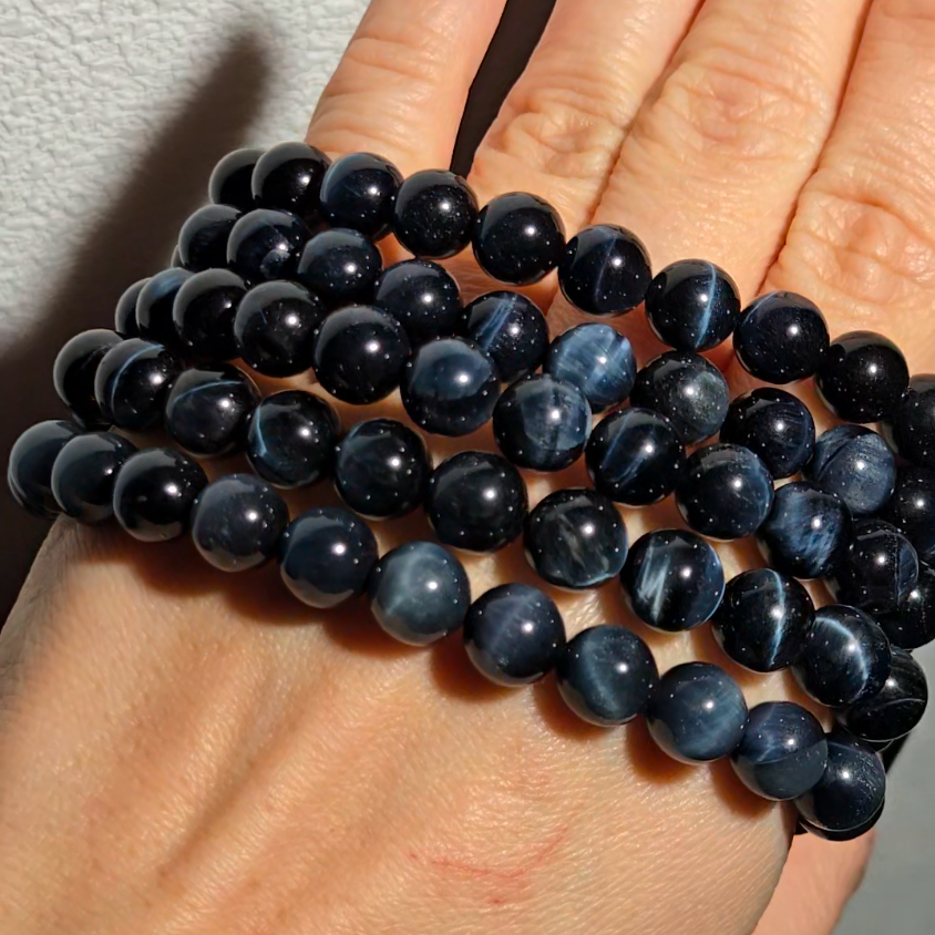 Blue tiger's eye bracelet from South Africa - JW95