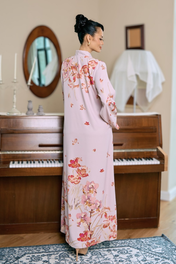DILLA in Soft Peach