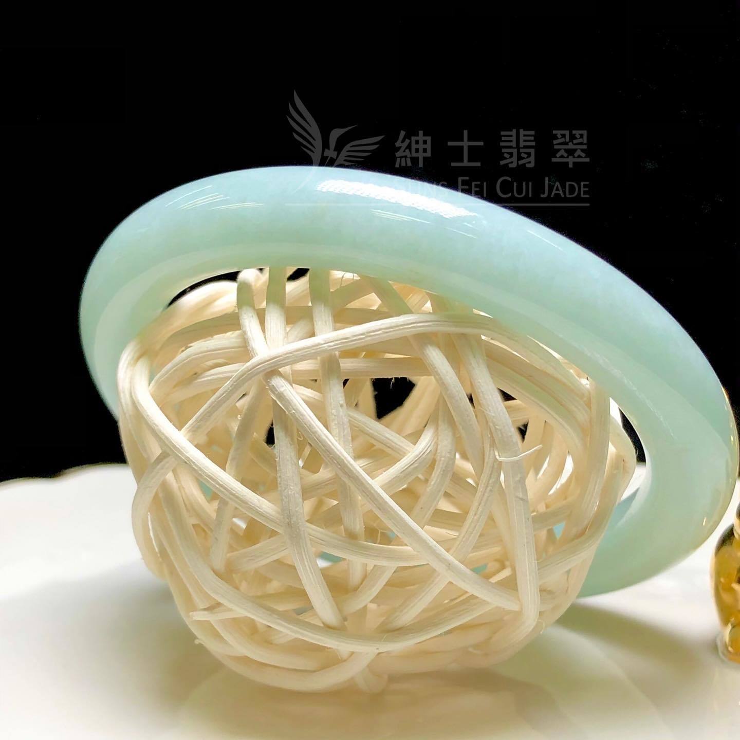 滿色蘋果綠翡翠圓鐲54.3mm