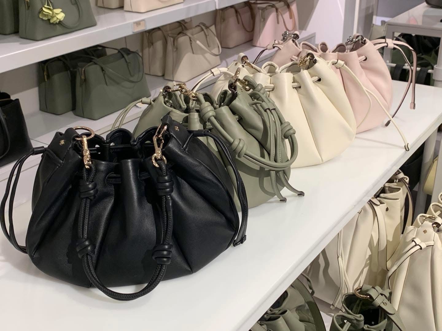 ✈️🇺🇸🇨🇦輕巧可兩用嘅Kate Spade ♠️ 真皮手袋👜現貨💞💞💞