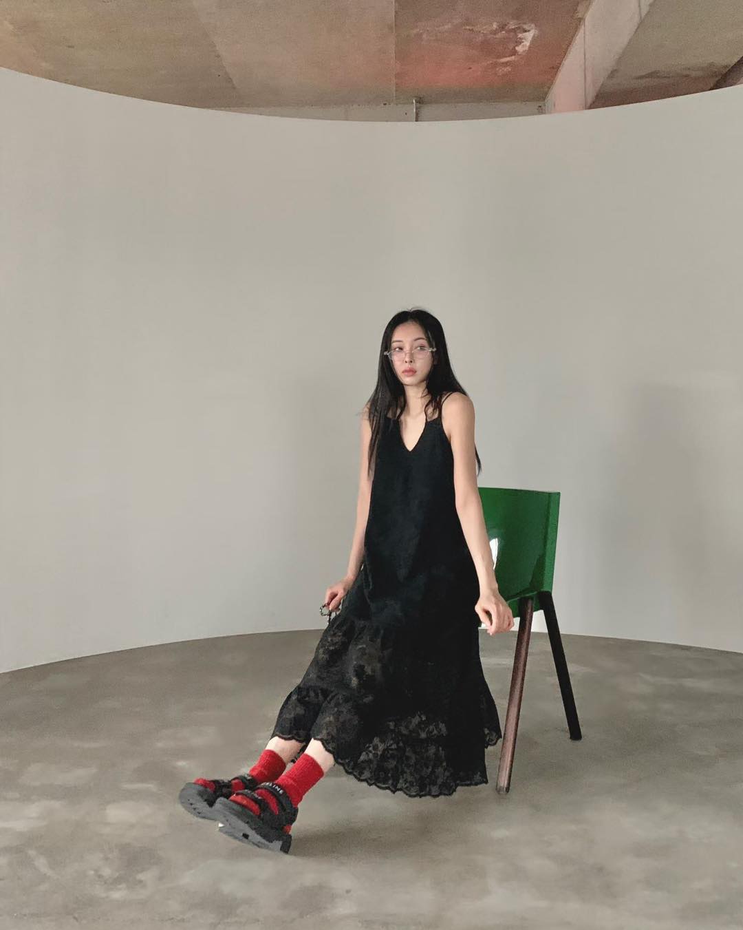 穿頸綁帶lace吊帶裙