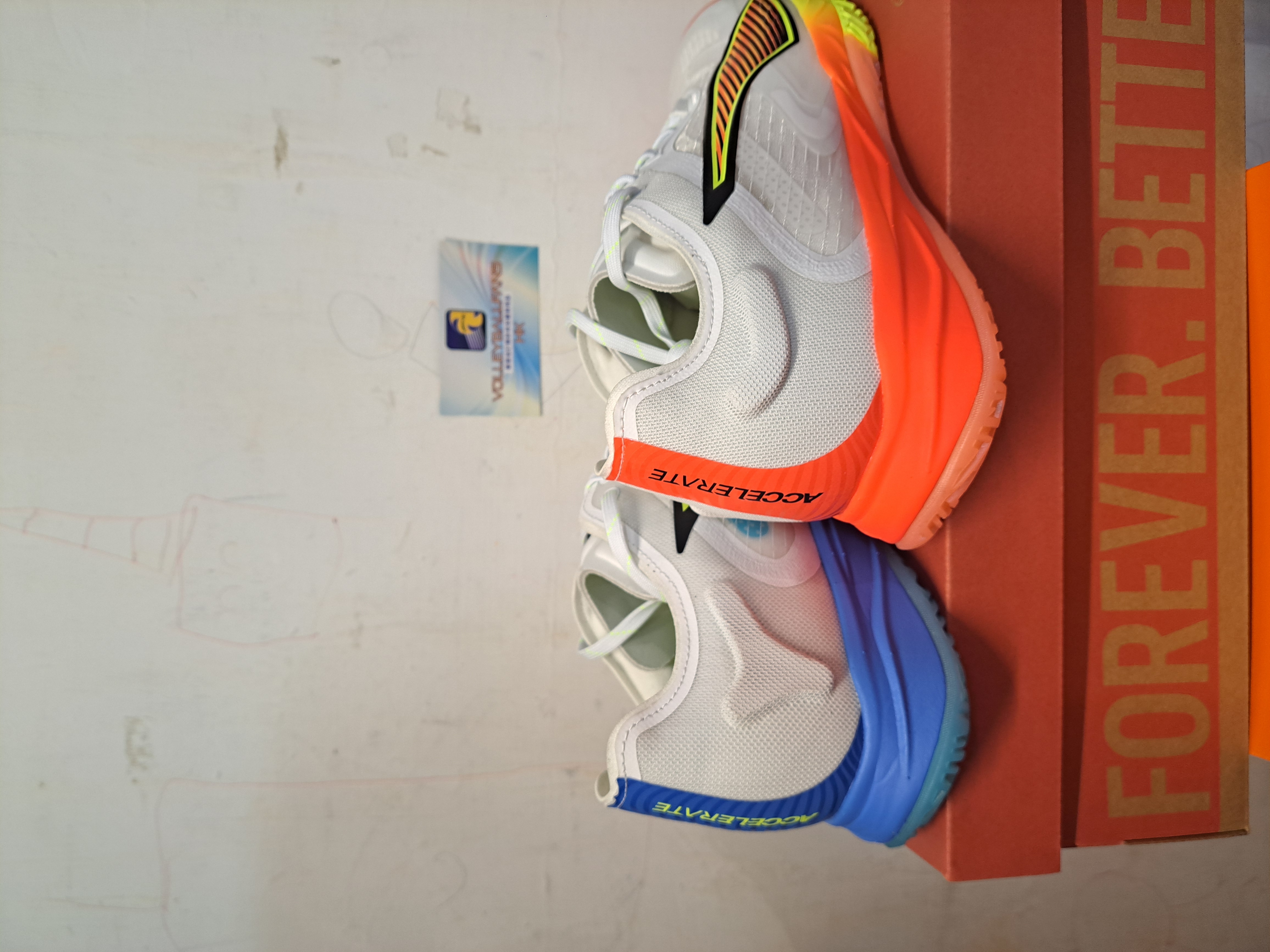 Puma Accelerate Nitro SQD 4 手球鞋