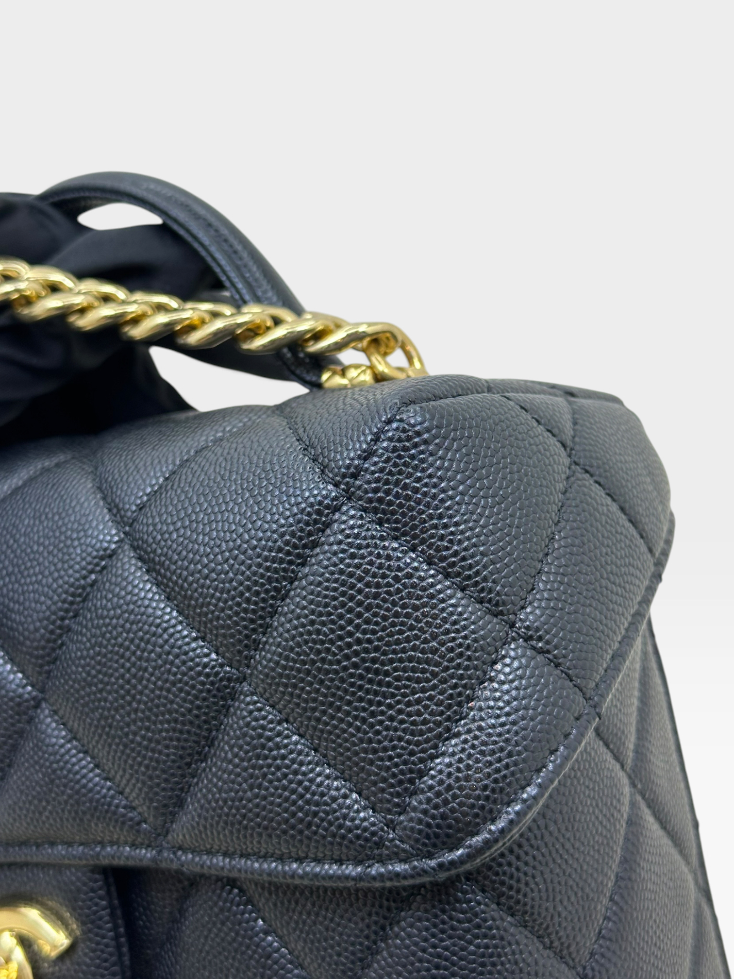 Pre-Owned CHANEL 23C Vanity Flap Bag with Handle / Product Code: K090404