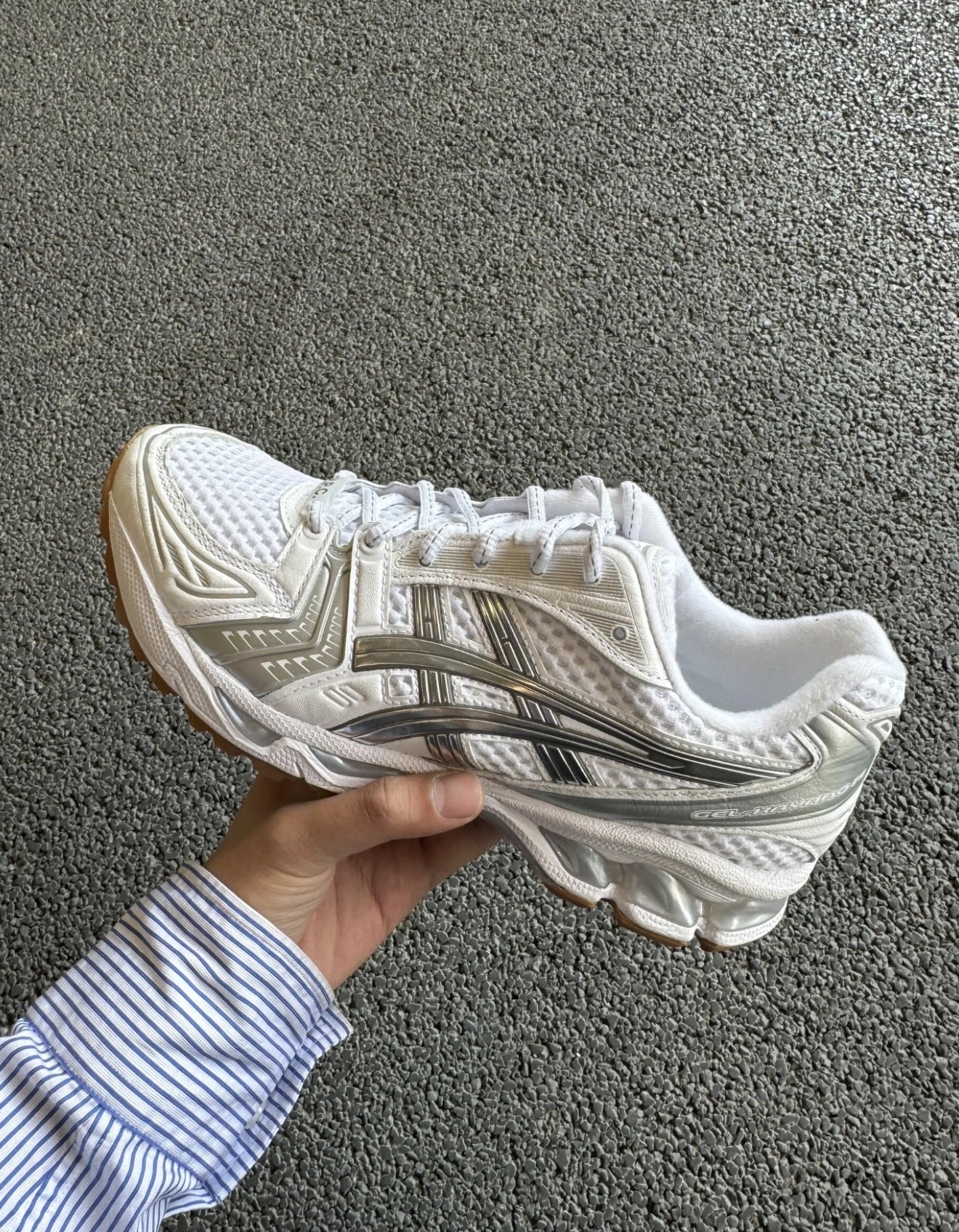 1203A727-100 APC x Asics Gel-Kayano 14 White Pure Silver 1203A727-100