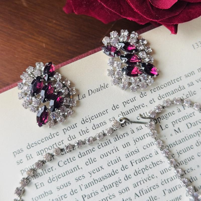Preview - 1950s American Purple and Clear Rhinestone Rhodium Plated Clip Earrings and Necklace Cocktail Jewelry Set (MT2147)