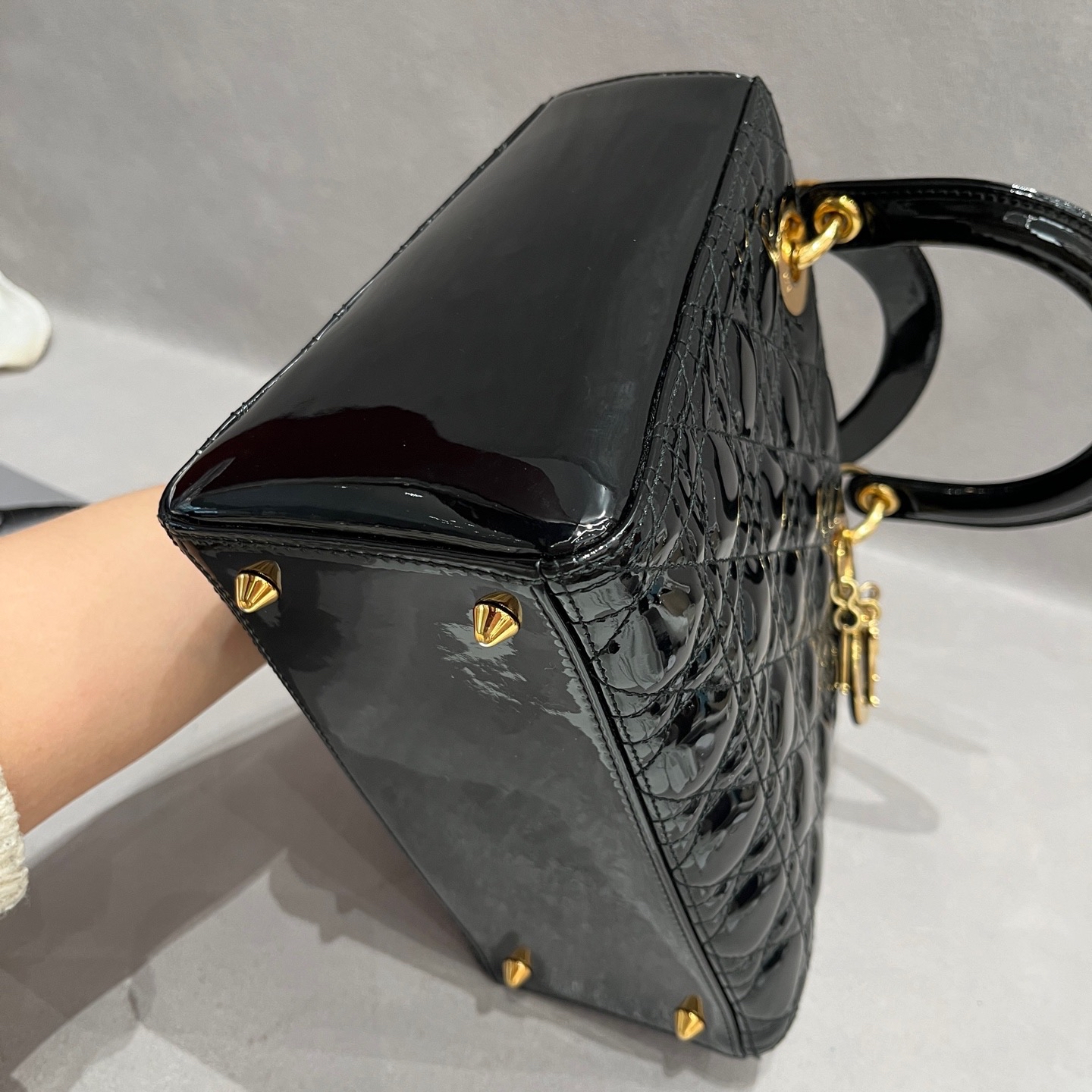 【預訂貨品】Dior Lady Dior漆皮黑金五格戴妃包