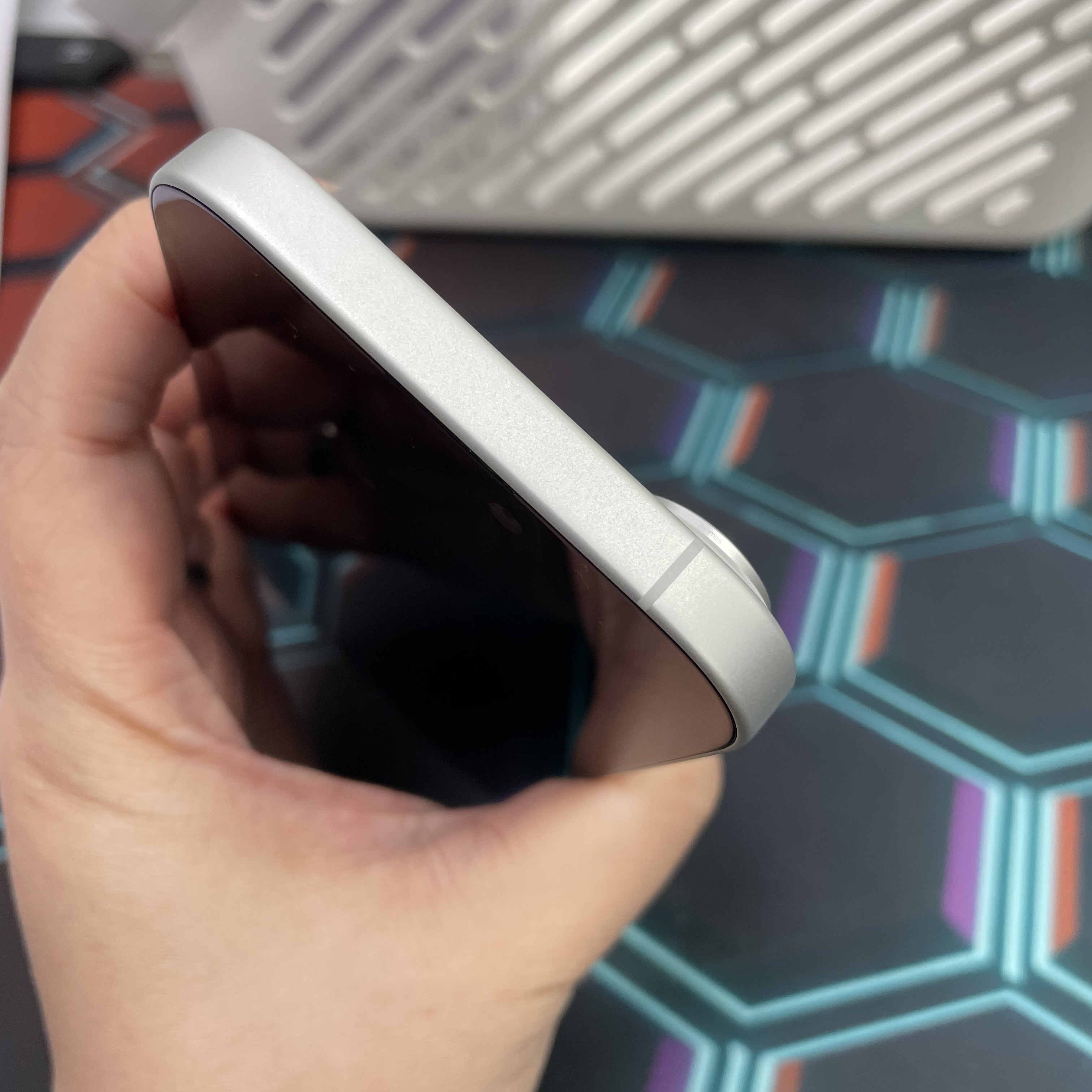 *7876 17 完美機 512GB 電100 白色 white