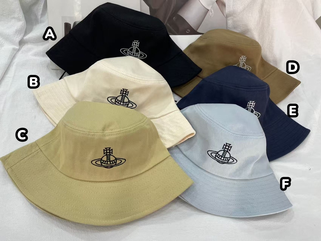 Vivienne Westwood 刺繡星球漁夫帽