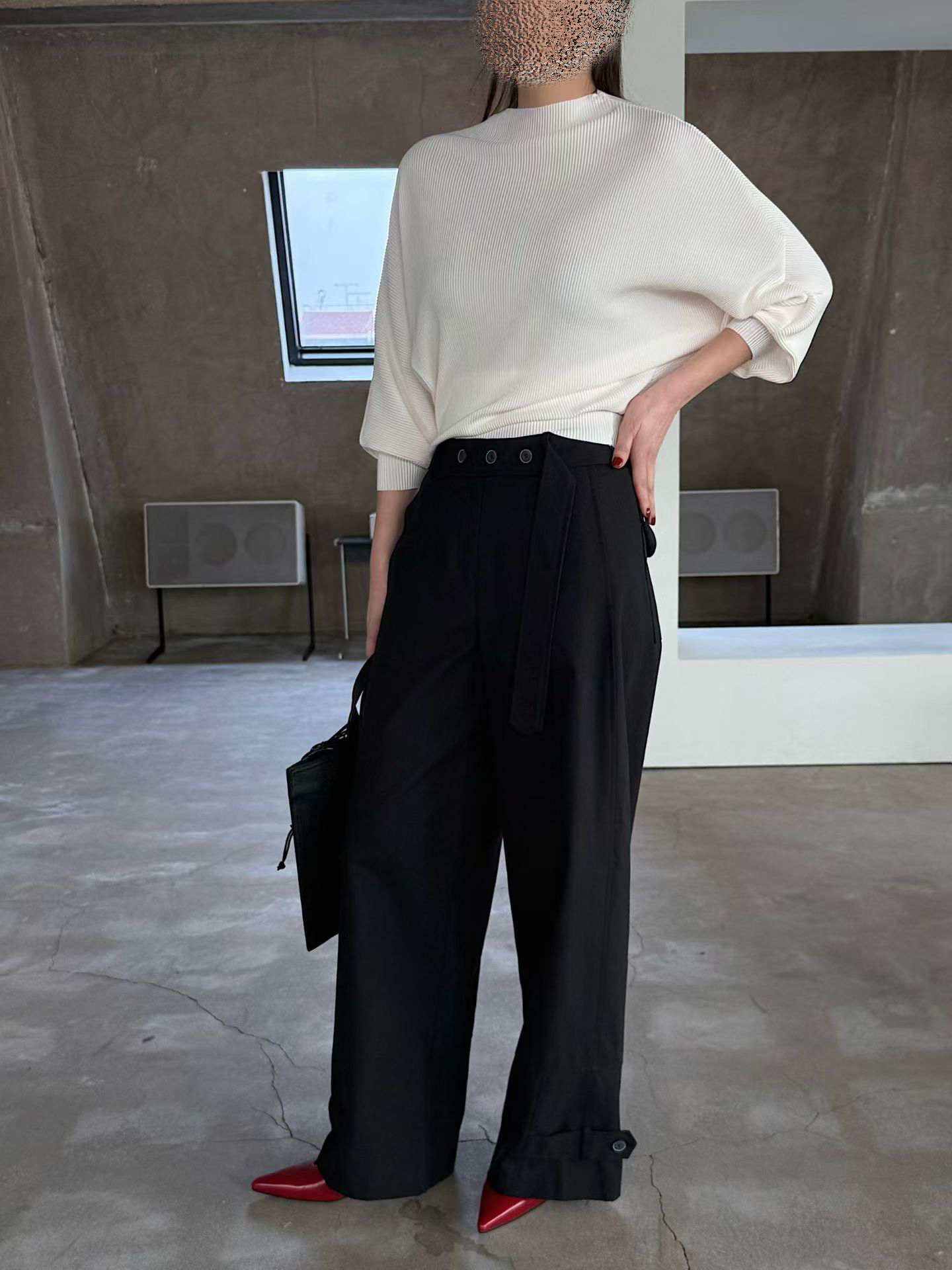 Elegant dolman sleeve ribbed top