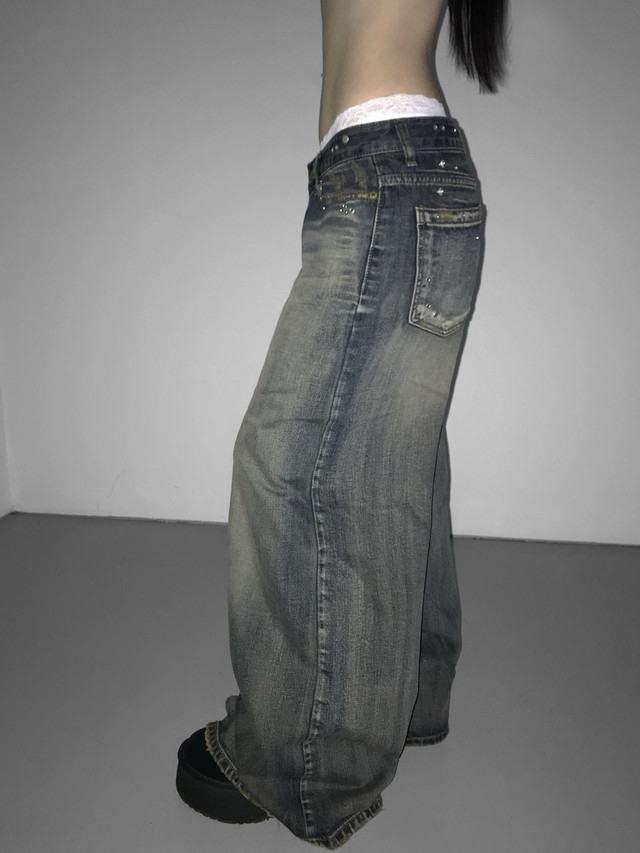 Pierced Low Rise Flare Denim Pants