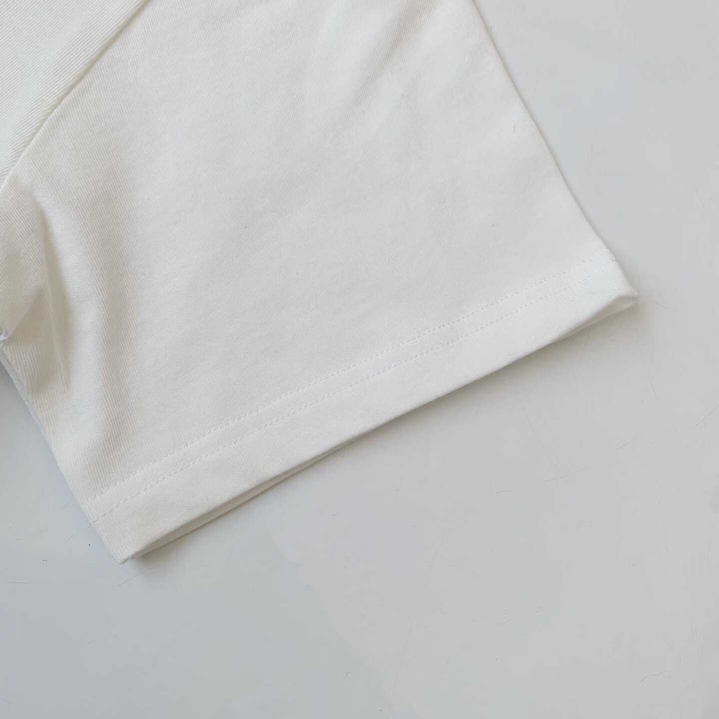 預訂 Pata gonia Korea Oval Logo短袖Tee [貨號26A375]