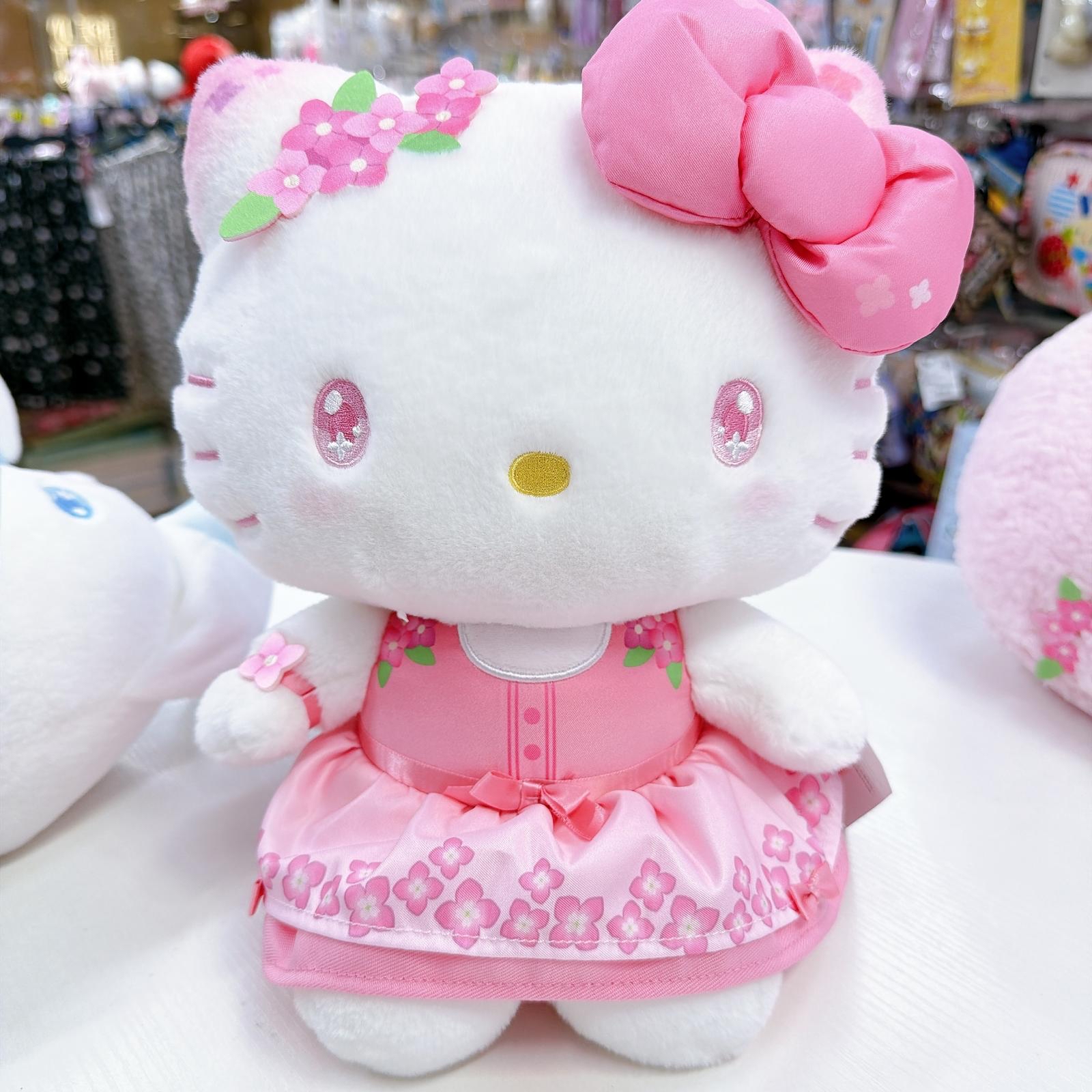 原裝行貨 Sanrio 新款繡球花系列大公仔25 cm左右
